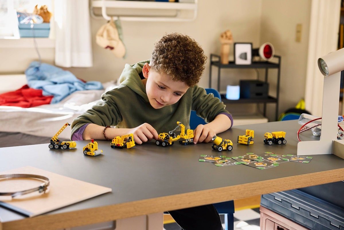 LEGO® 42233 Potężne maszyny - zdjęcie 6