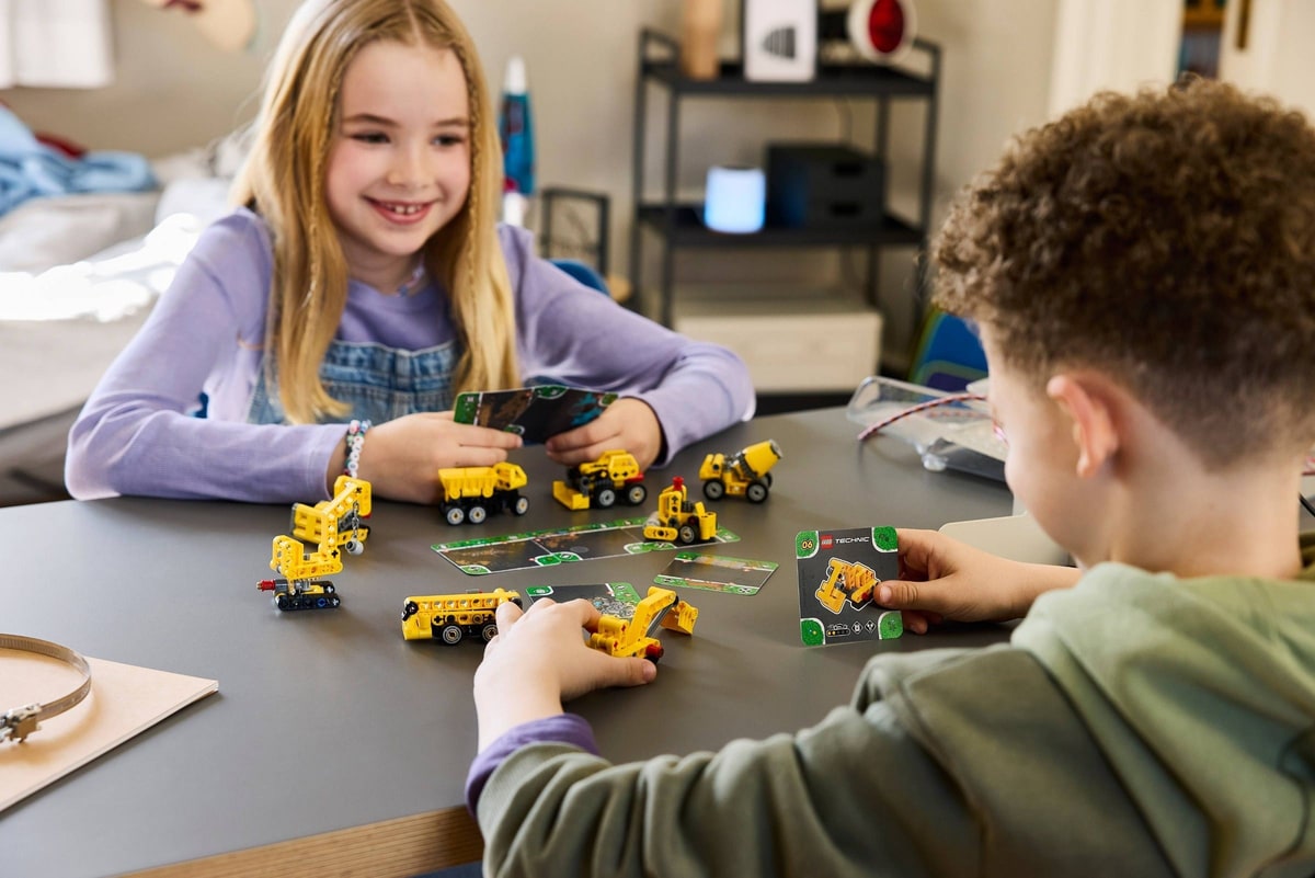 LEGO® 42233 Potężne maszyny - zdjęcie 8