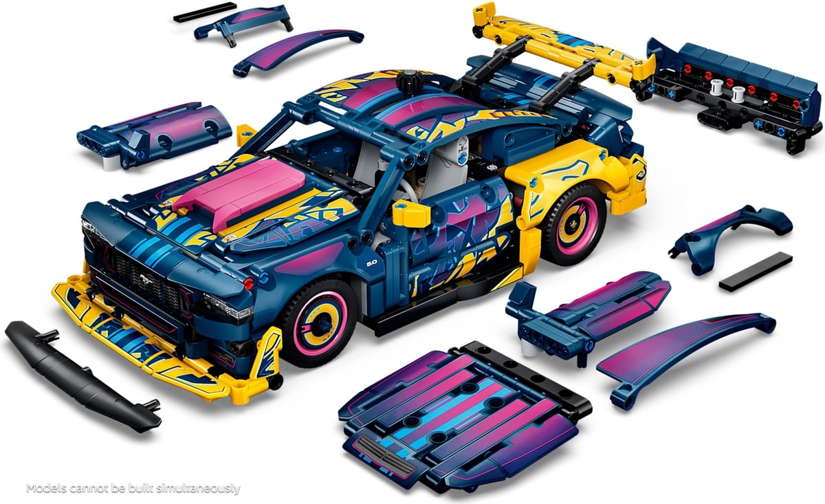 LEGO® 42236 Warsztat tuningowy: samochód Ford Mustang GT - zdjęcie 14