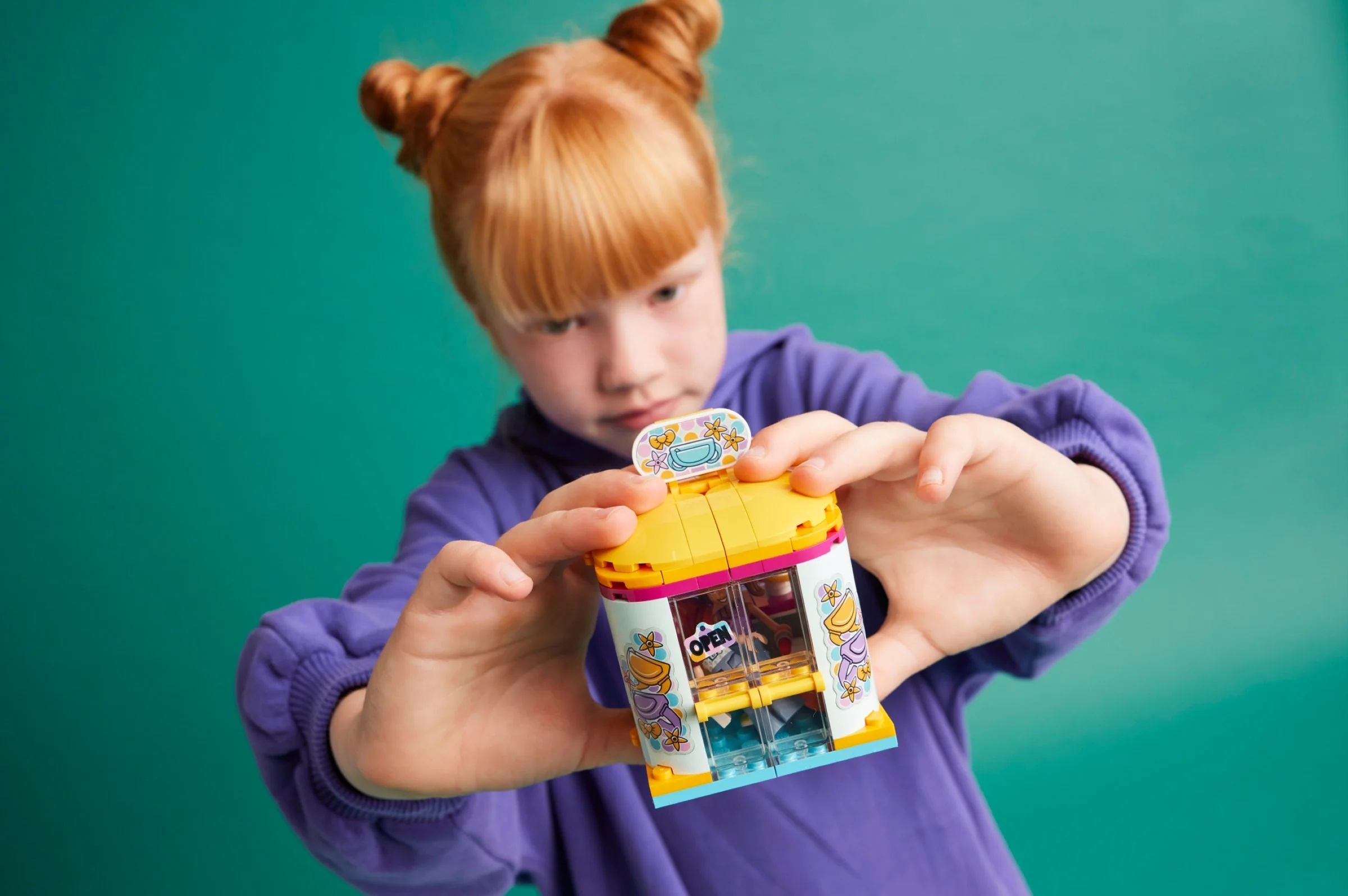 LEGO® 42608 Mały Sklep z Akcesoriami - zdjęcie 4