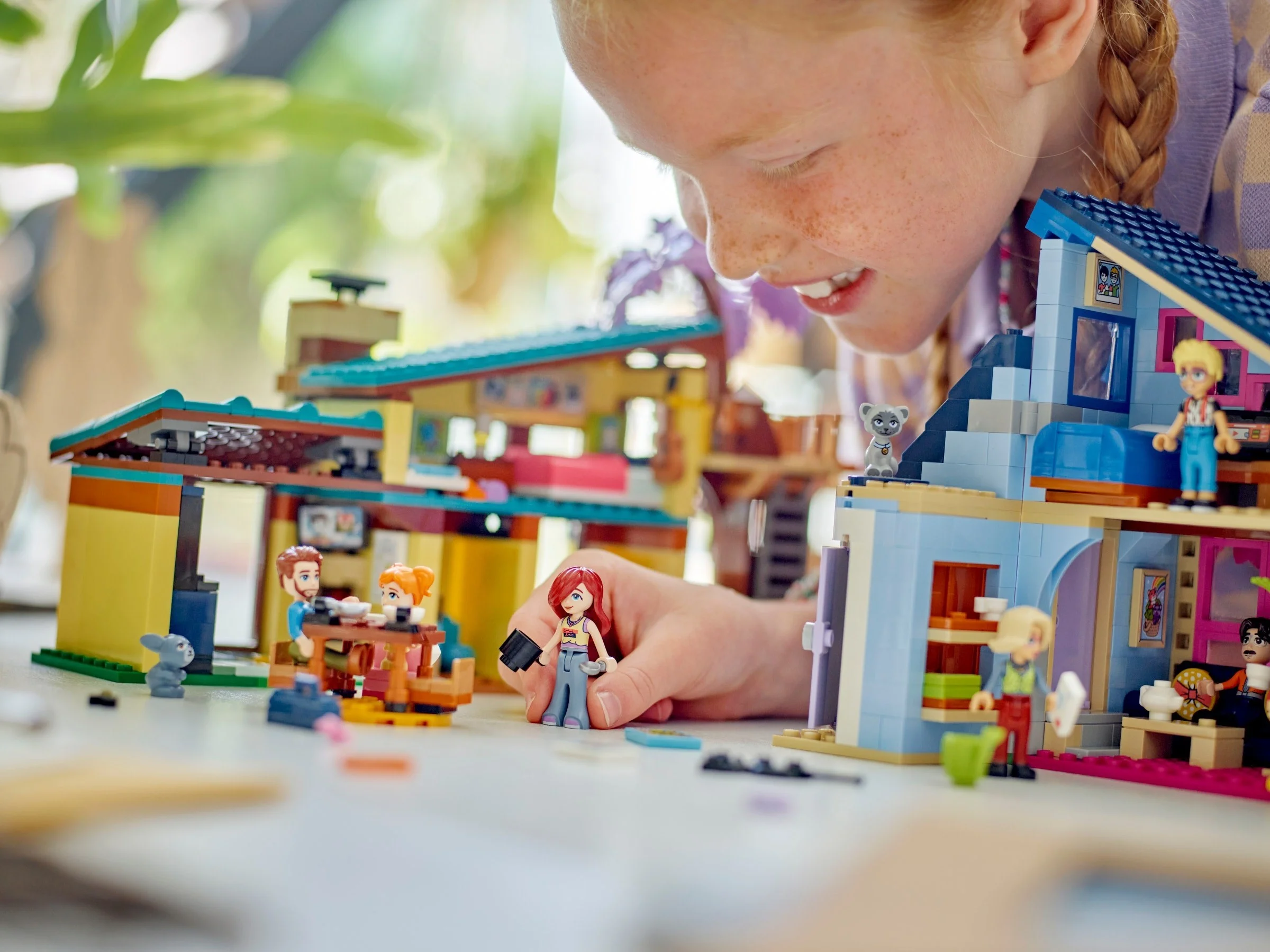LEGO® 42620 Dom rodzinny Olly’ego i Paisley - zdjęcie 7