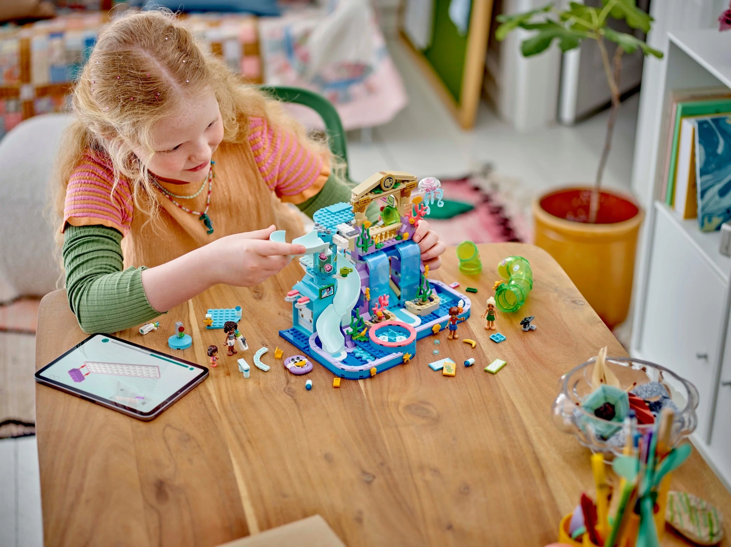 LEGO® 42630 Park wodny w Heartlake - zdjęcie 11