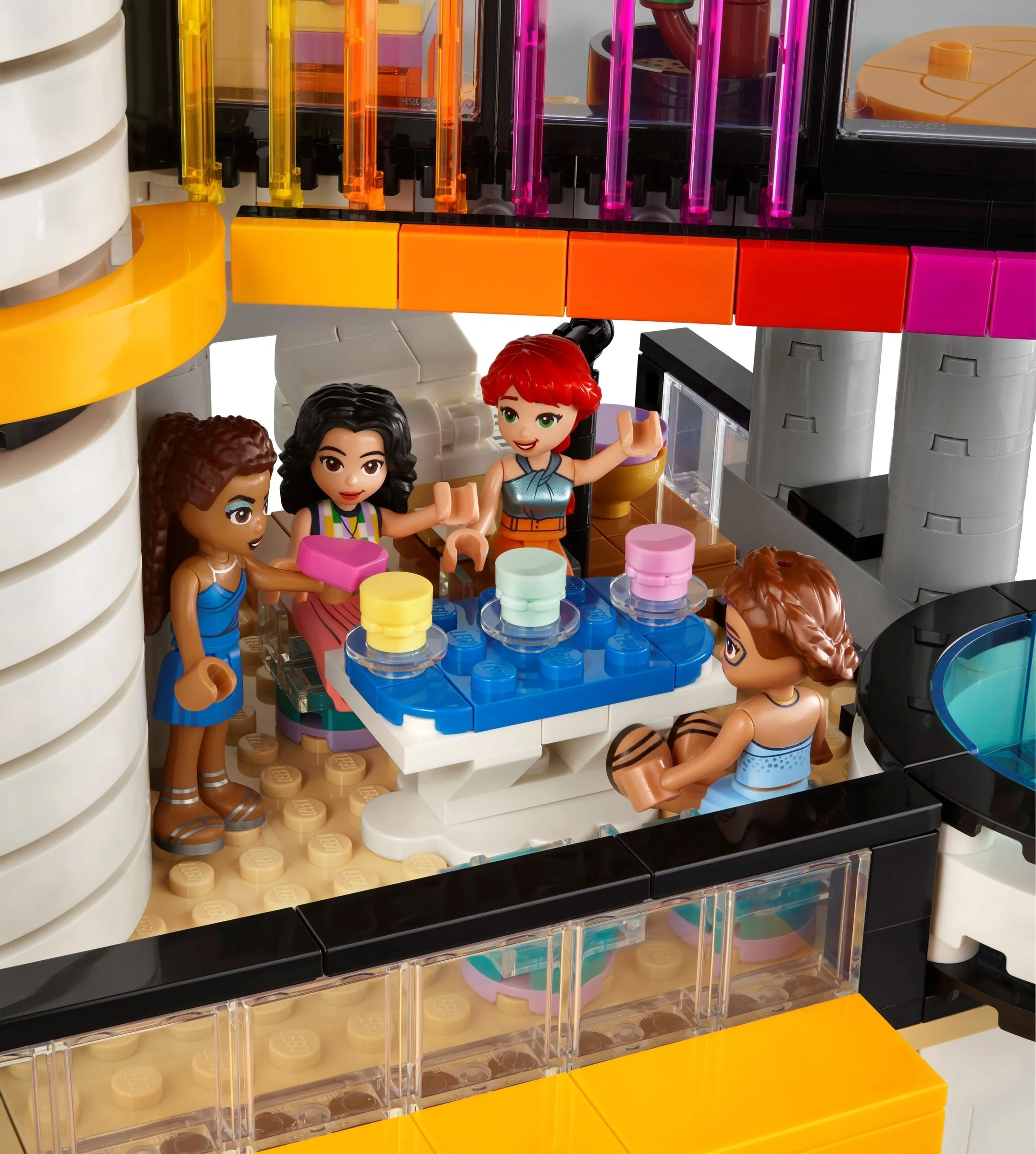 LEGO® 42639 Nowoczesna rezydencja Andrei - zdjęcie 7