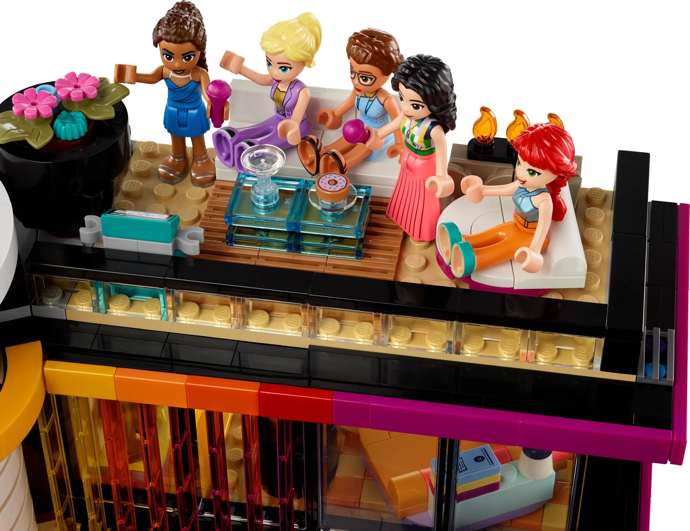LEGO® 42639 Nowoczesna rezydencja Andrei - zdjęcie 10