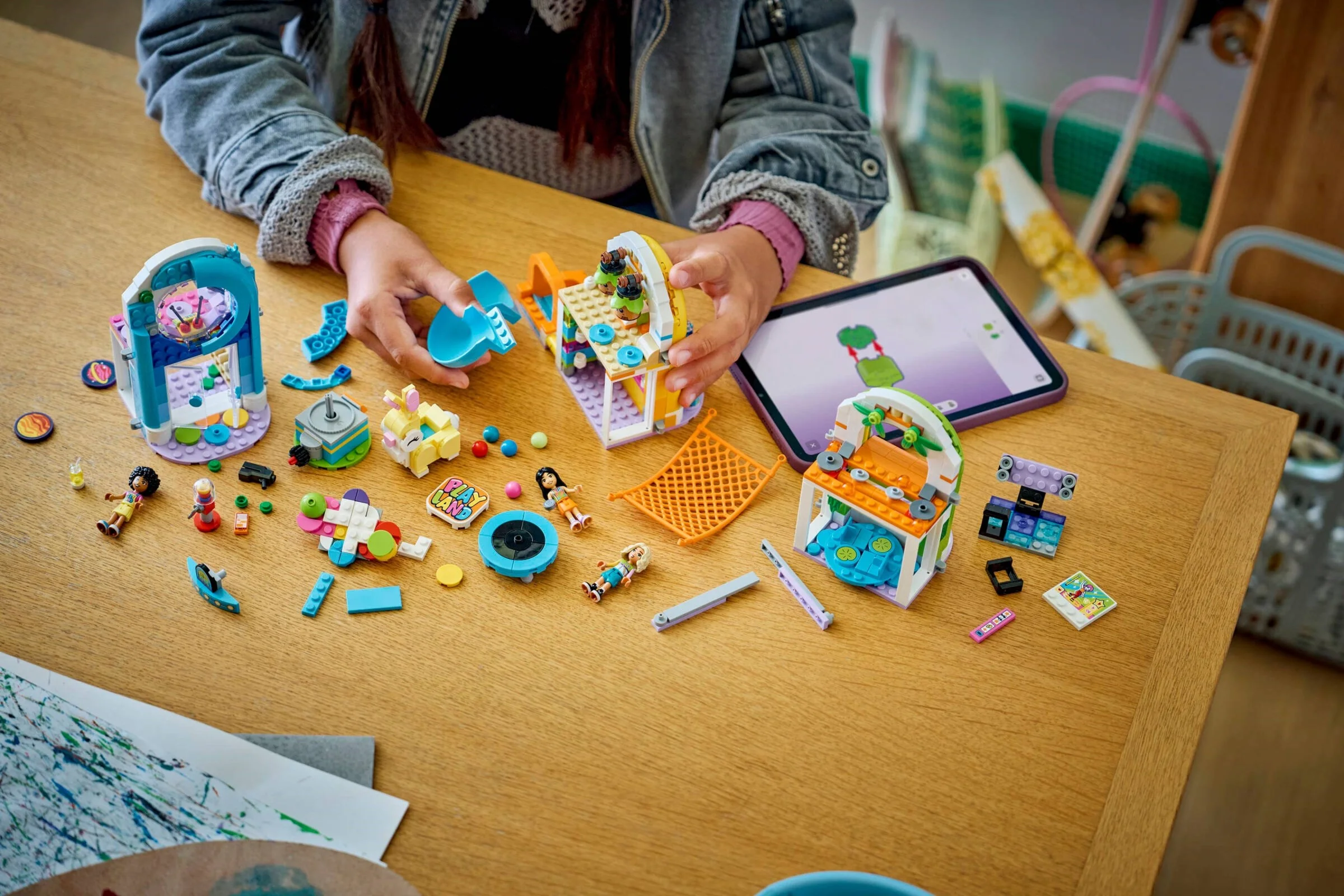 LEGO® 42686 LEGO Friends Niezwykła sala zabaw - zdjęcie 16