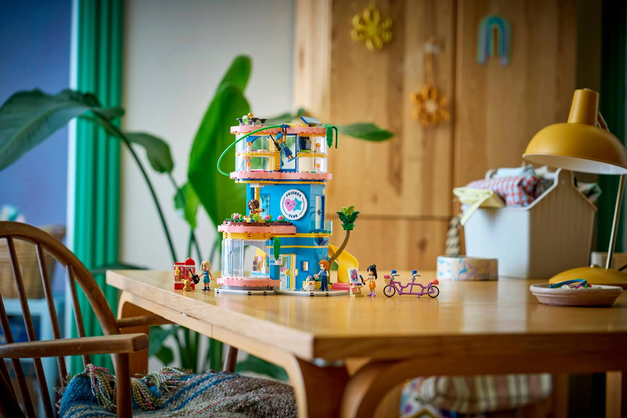 LEGO® 42689 Domek Klubu Przyjaciół z Heartlake - zdjęcie 9