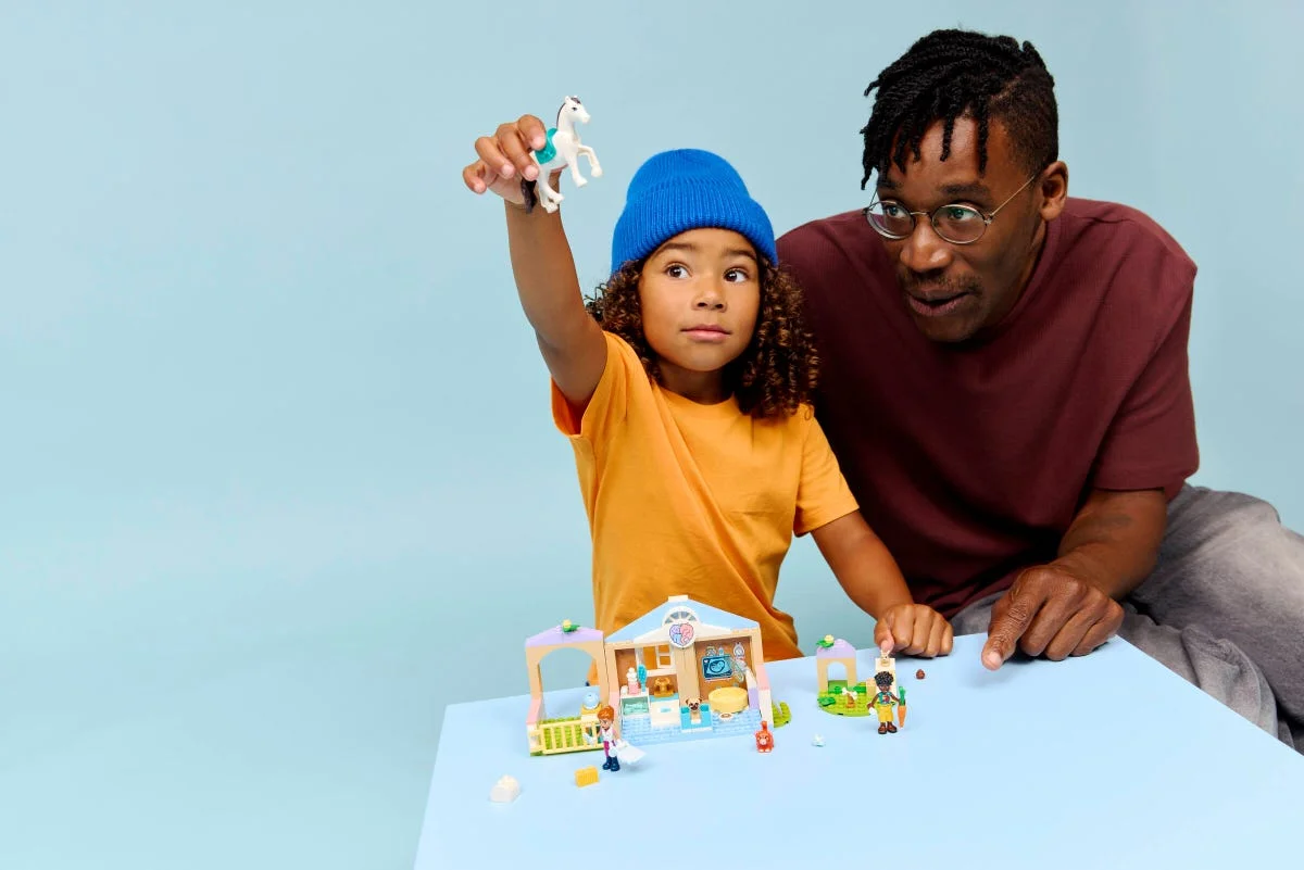 LEGO® 42696 Lecznica dla Zwierząt - zdjęcie 5