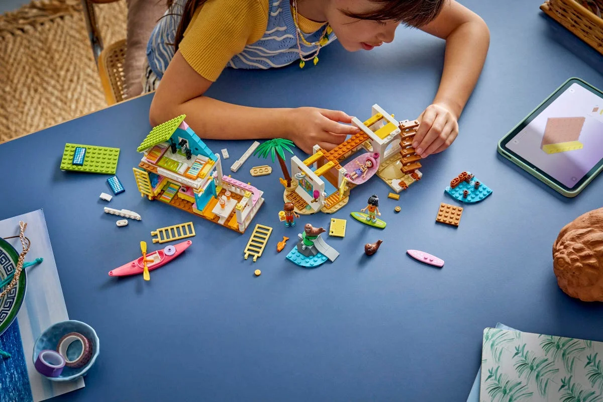 LEGO® 42699 Domek na plaży z fokami - zdjęcie 7