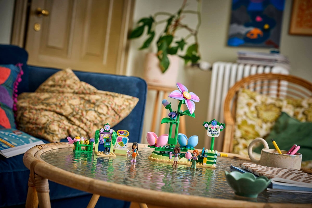 LEGO® 42702 Wróżkowa karuzela z kwiatami - zdjęcie 13