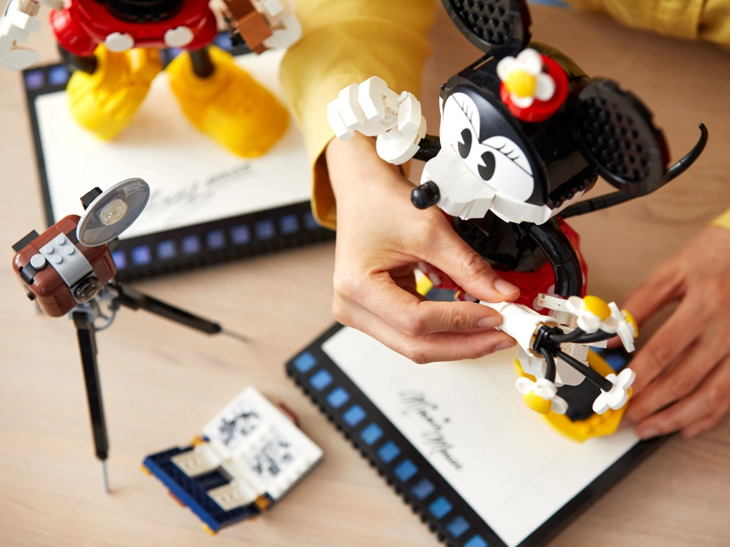LEGO® 43179 Klocki Lego Disney Zestaw Myszka Mickey i Minnie - zdjęcie 5
