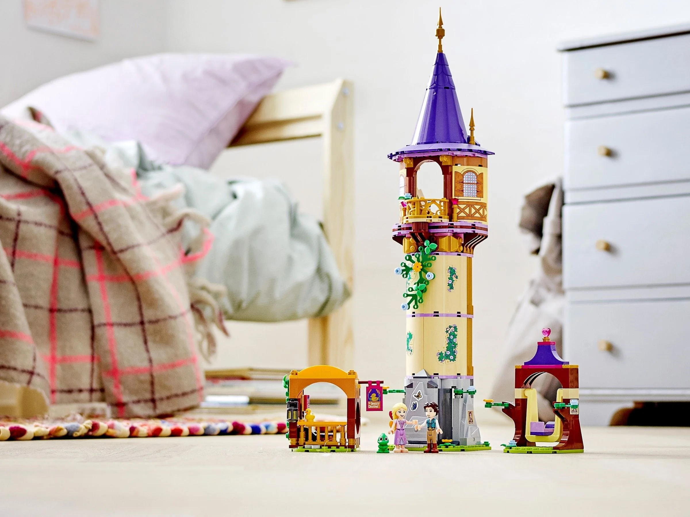LEGO® 43187 Wieża Roszpunki - zdjęcie 17