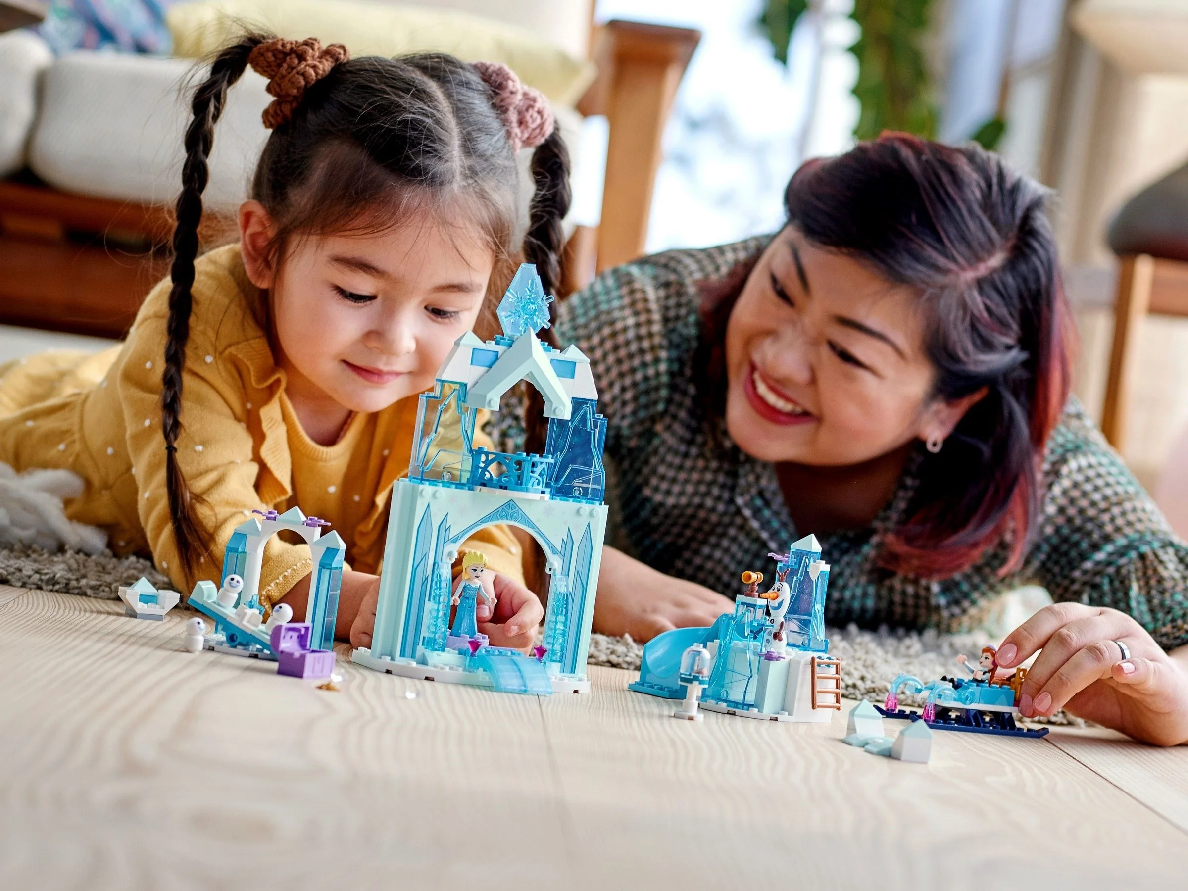 LEGO® 43194 Princess Lodowa kraina czarów Anny i Elsy - zdjęcie 3