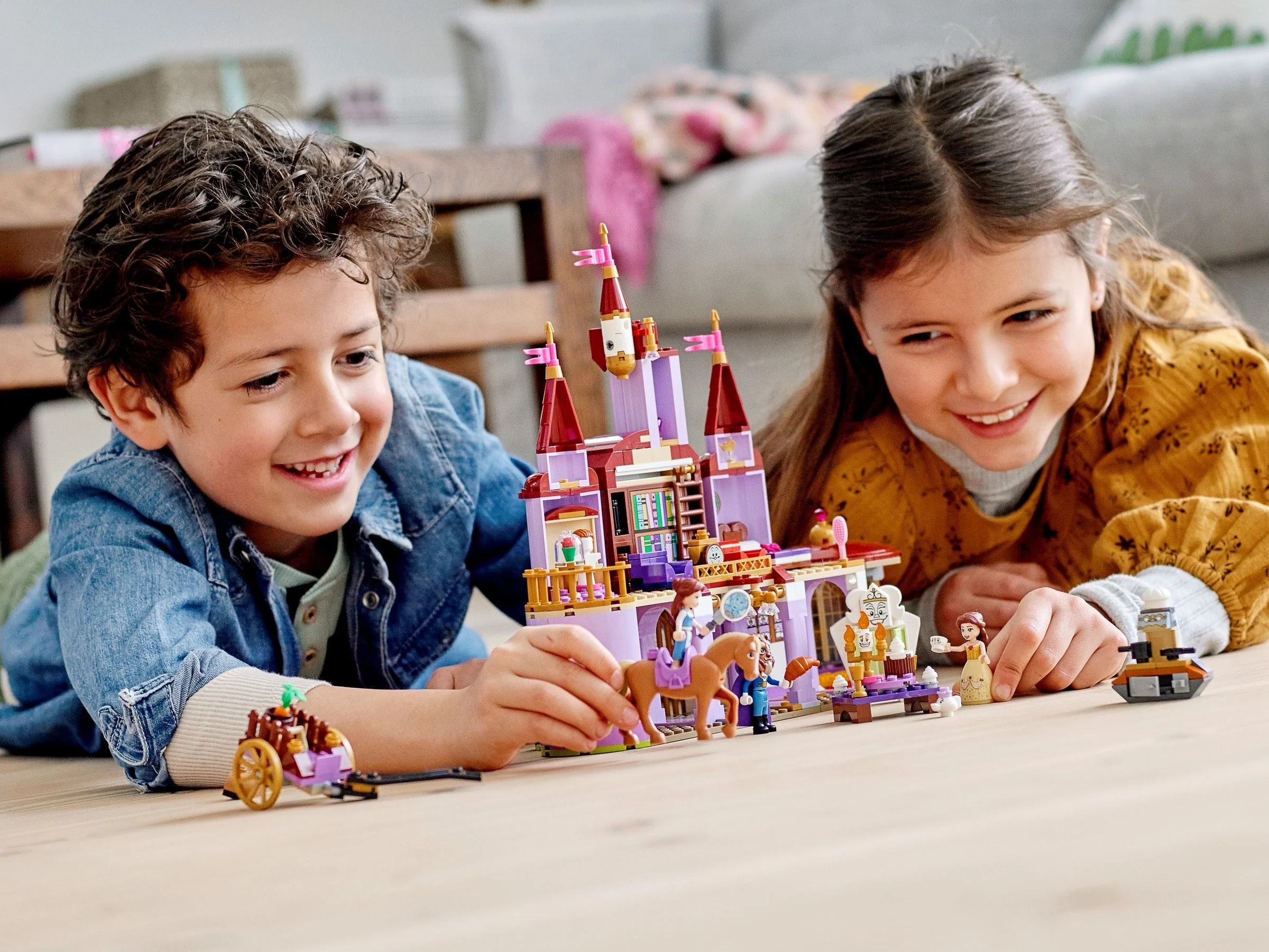 LEGO® 43196 Zamek Belli i Bestii - zdjęcie 7