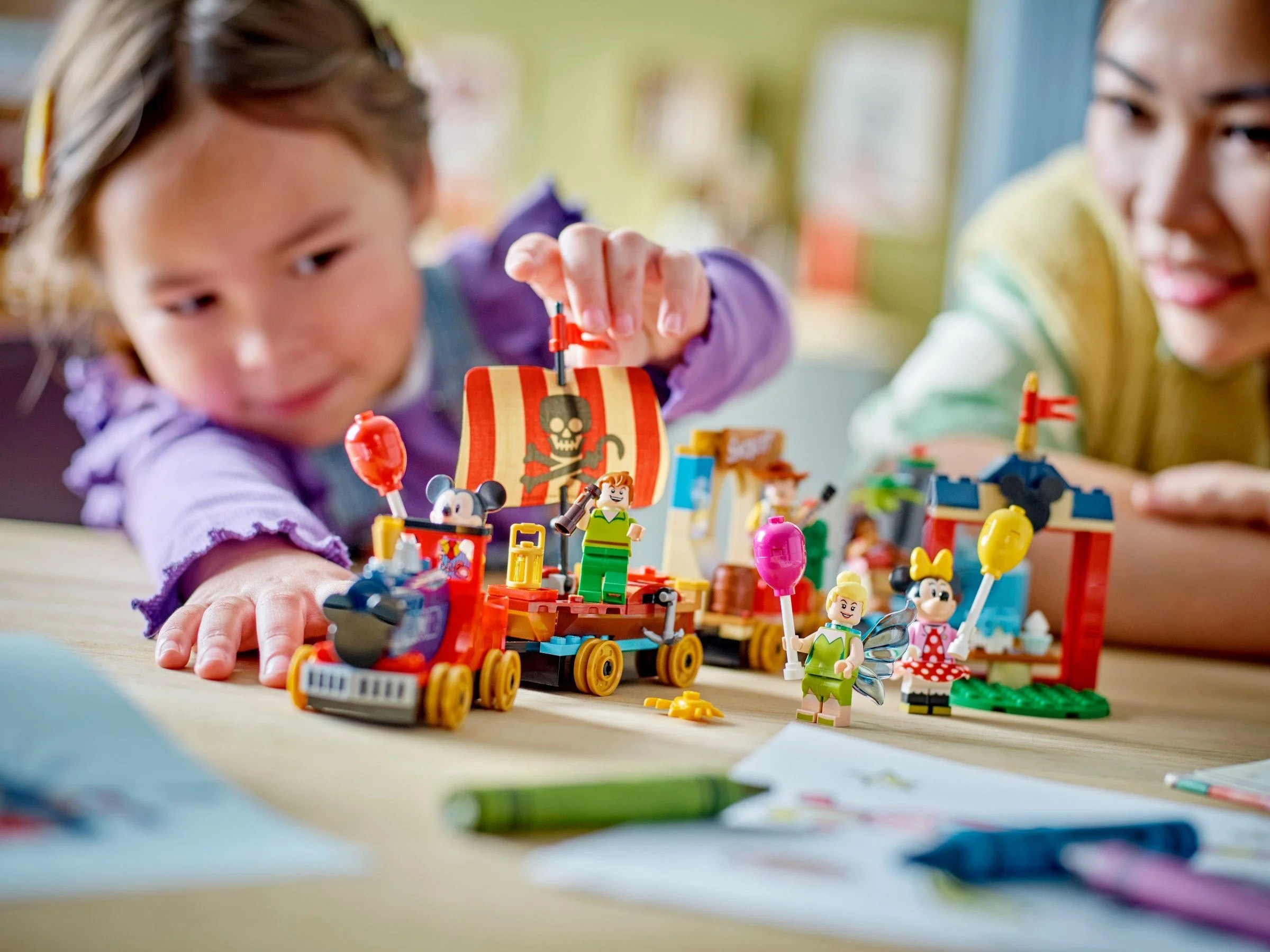 LEGO® 43212 Disney — pociąg pełen zabawy - zdjęcie 3