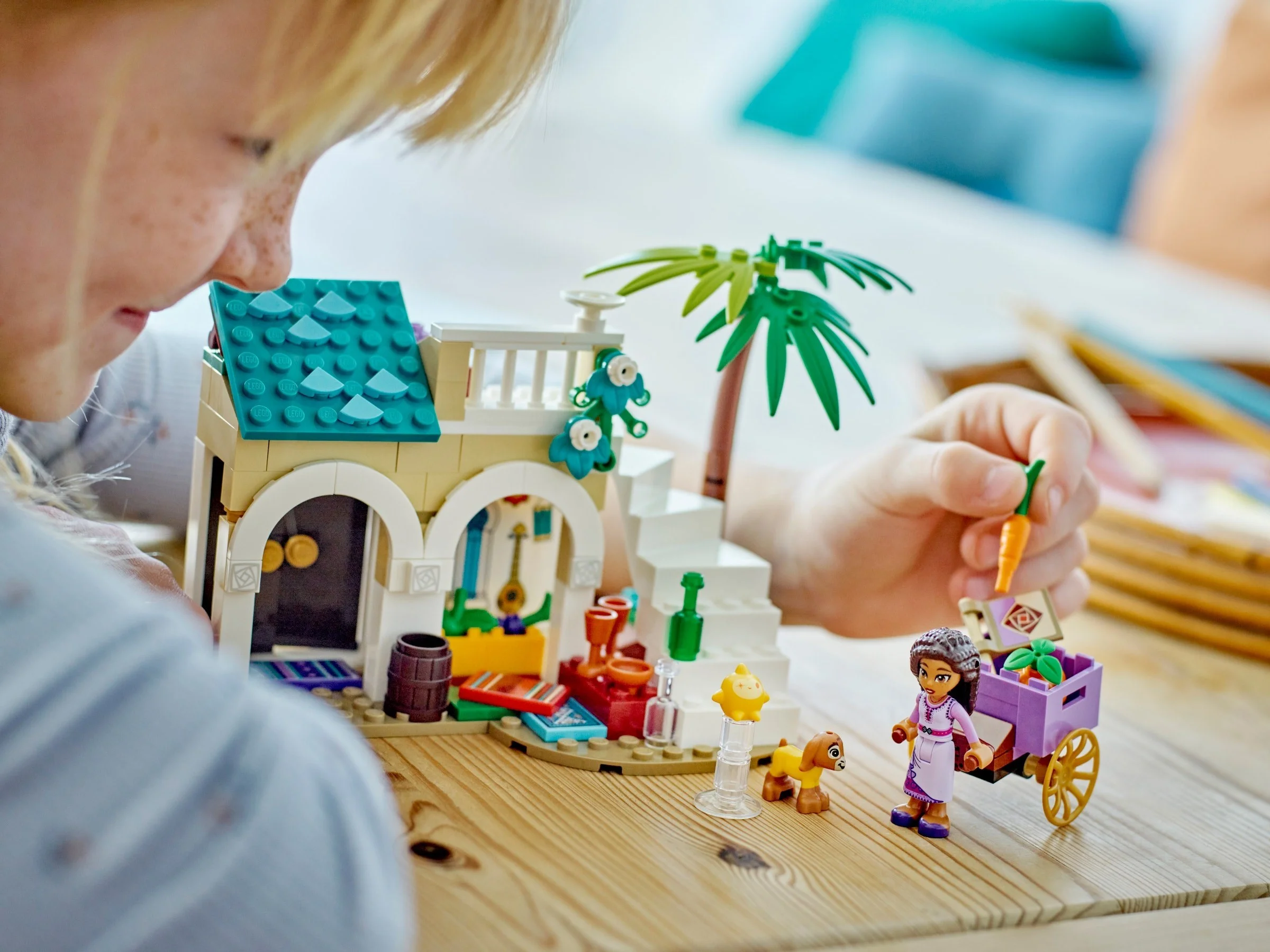 LEGO® 43223 Wish Życzenie Asha w Rosas zestaw klocków +6 lat - zdjęcie 6