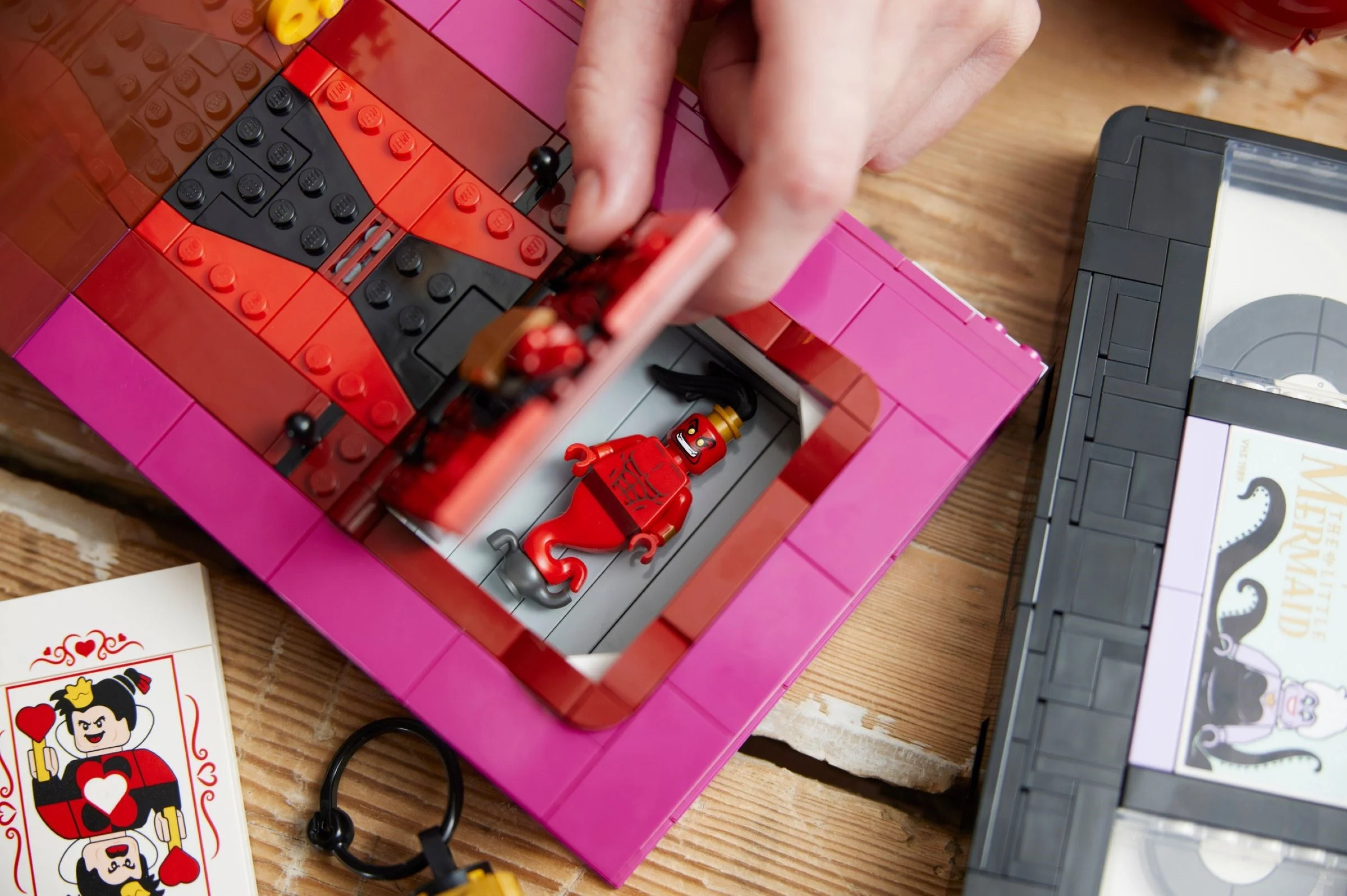 LEGO® 43227 Classic Ikony Złoczyńców - zdjęcie 7