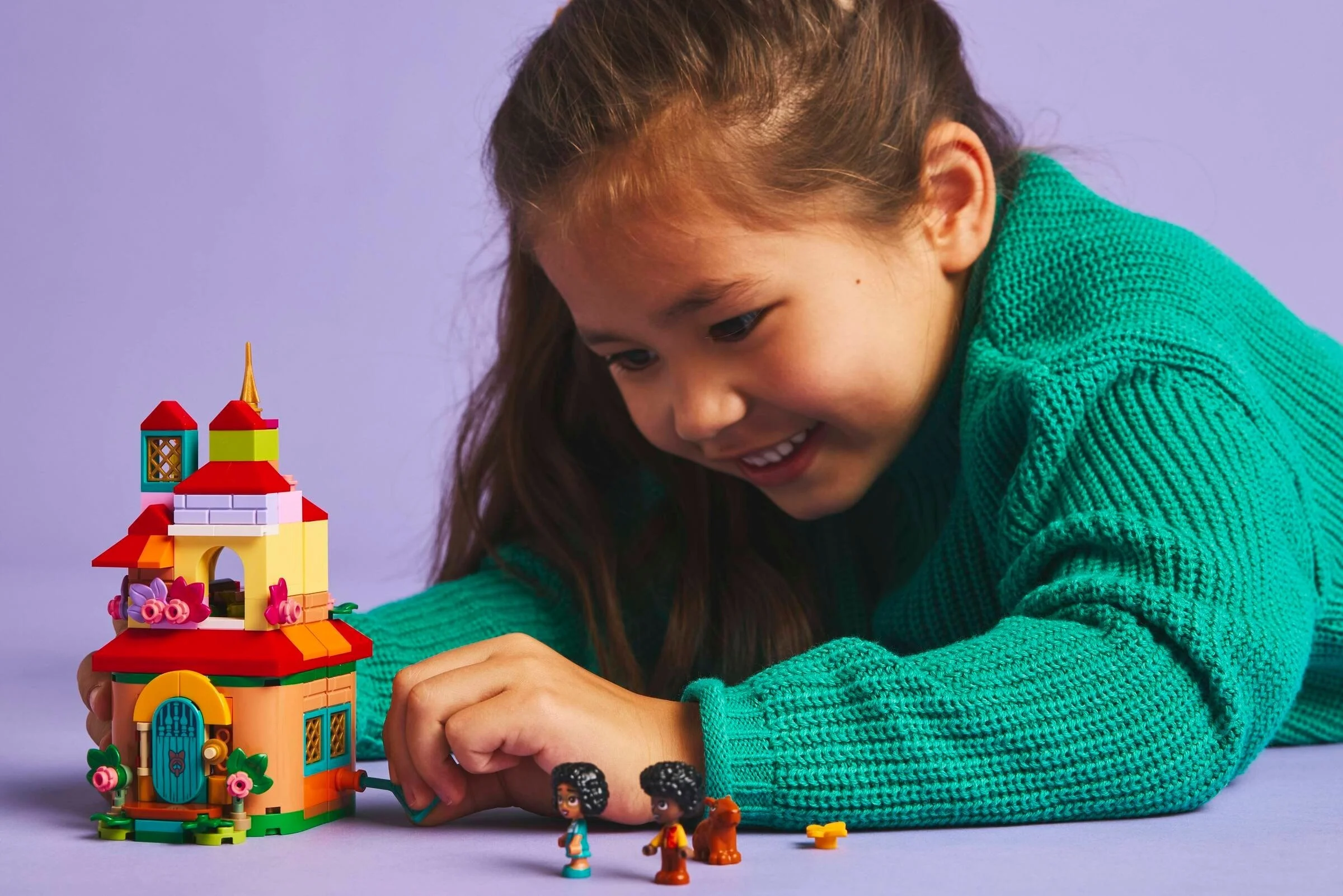 LEGO® 43261 Nasze magiczne Encanto - Minidom - zdjęcie 6
