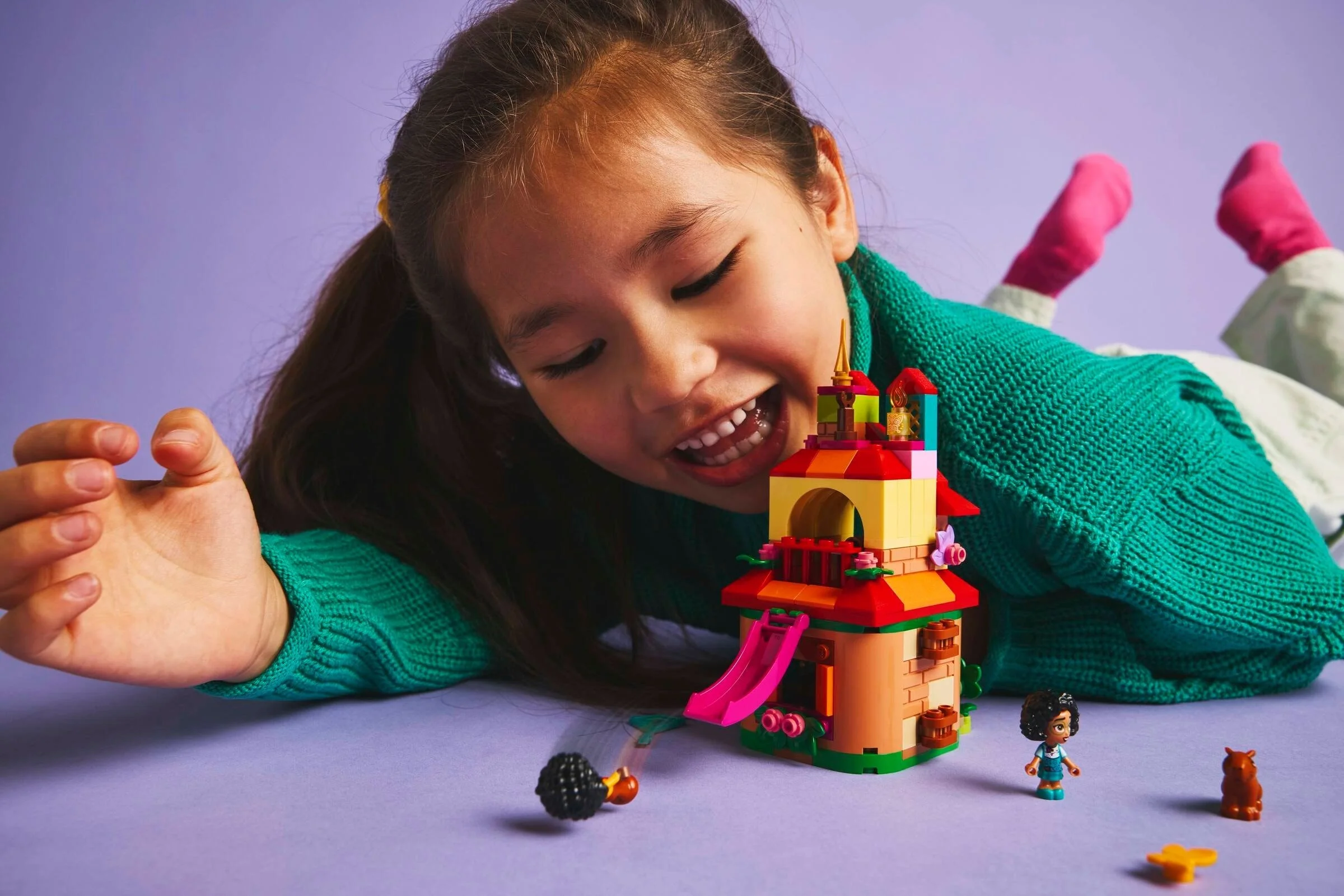 LEGO® 43261 Nasze magiczne Encanto - Minidom - zdjęcie 7