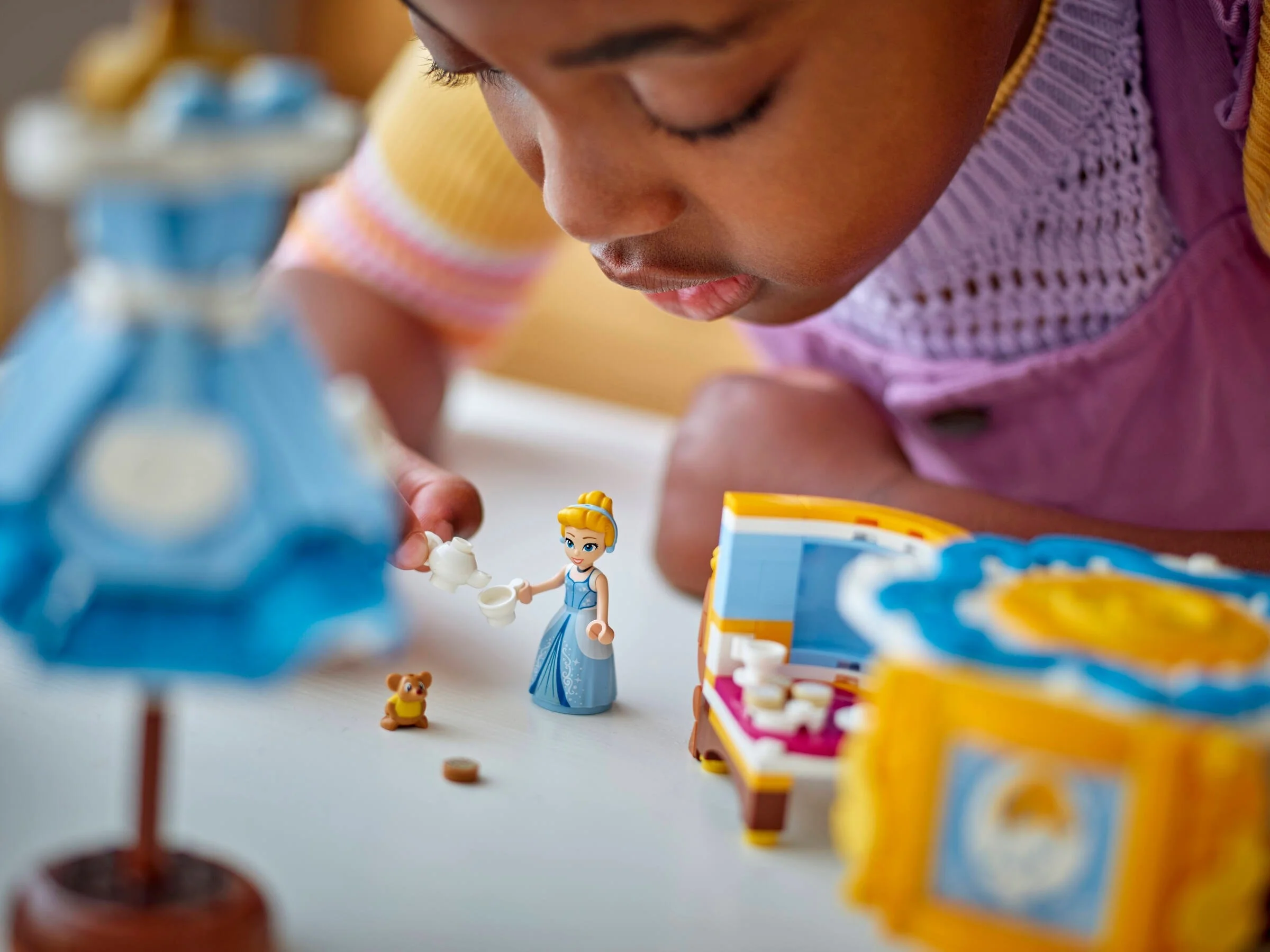 LEGO® 43266 Suknia Kopciuszka - zdjęcie 4