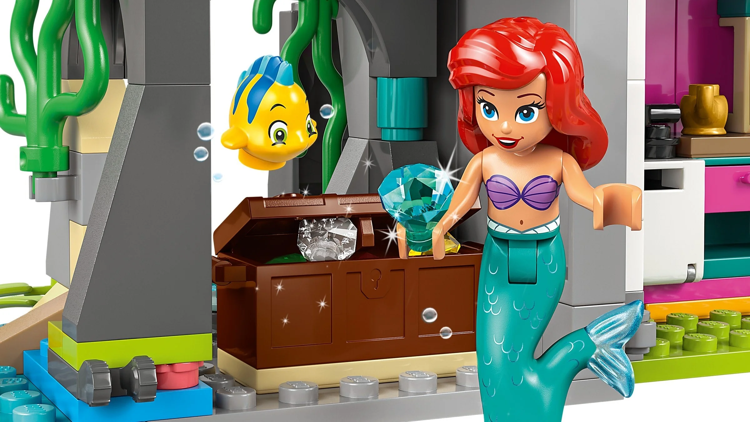 LEGO® 43267 Zamek księżniczek i królewskie zwierzaki - zdjęcie 3