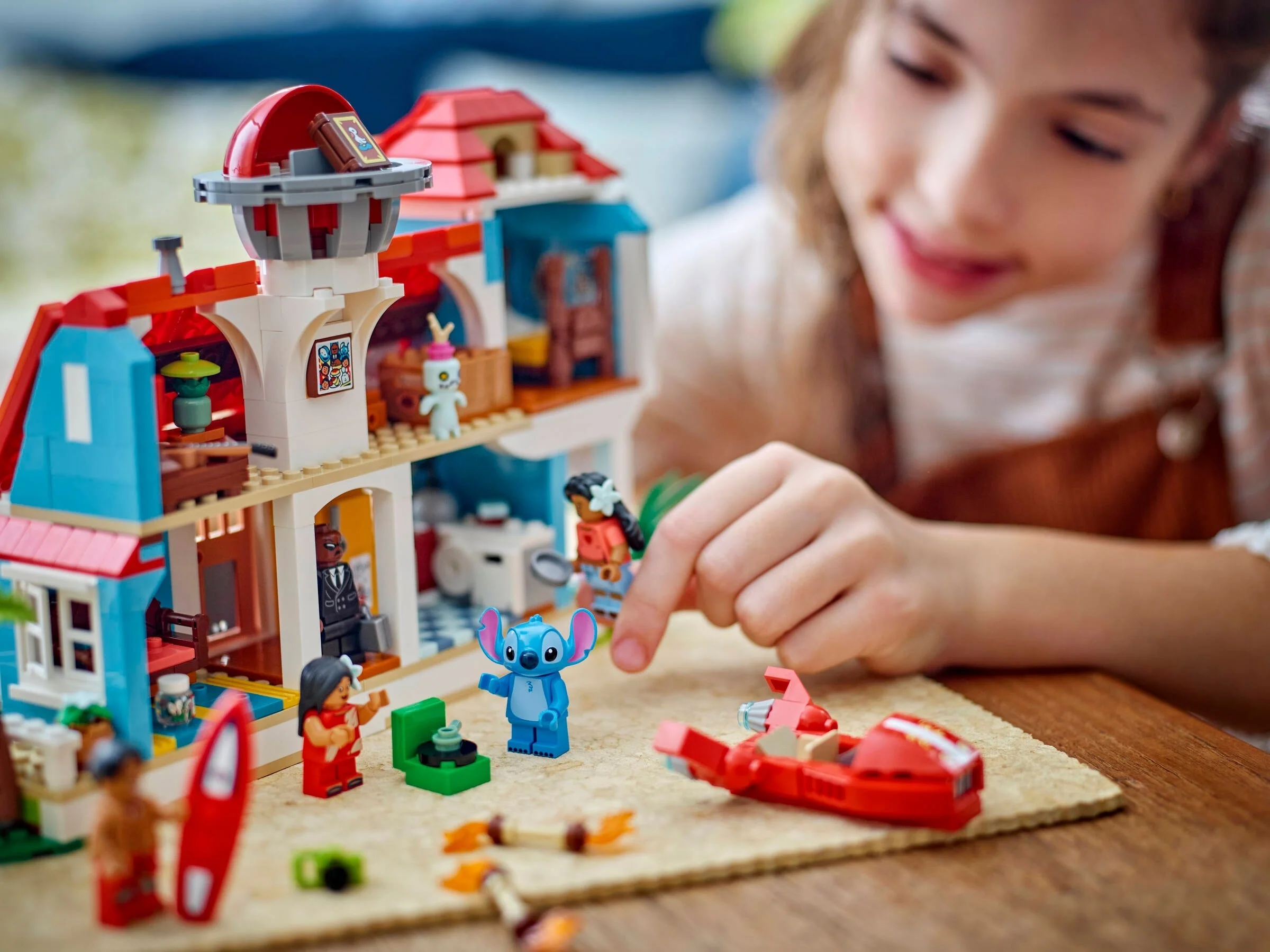 LEGO® 43268 Domek na plaży Lilo i Stitcha - zdjęcie 4