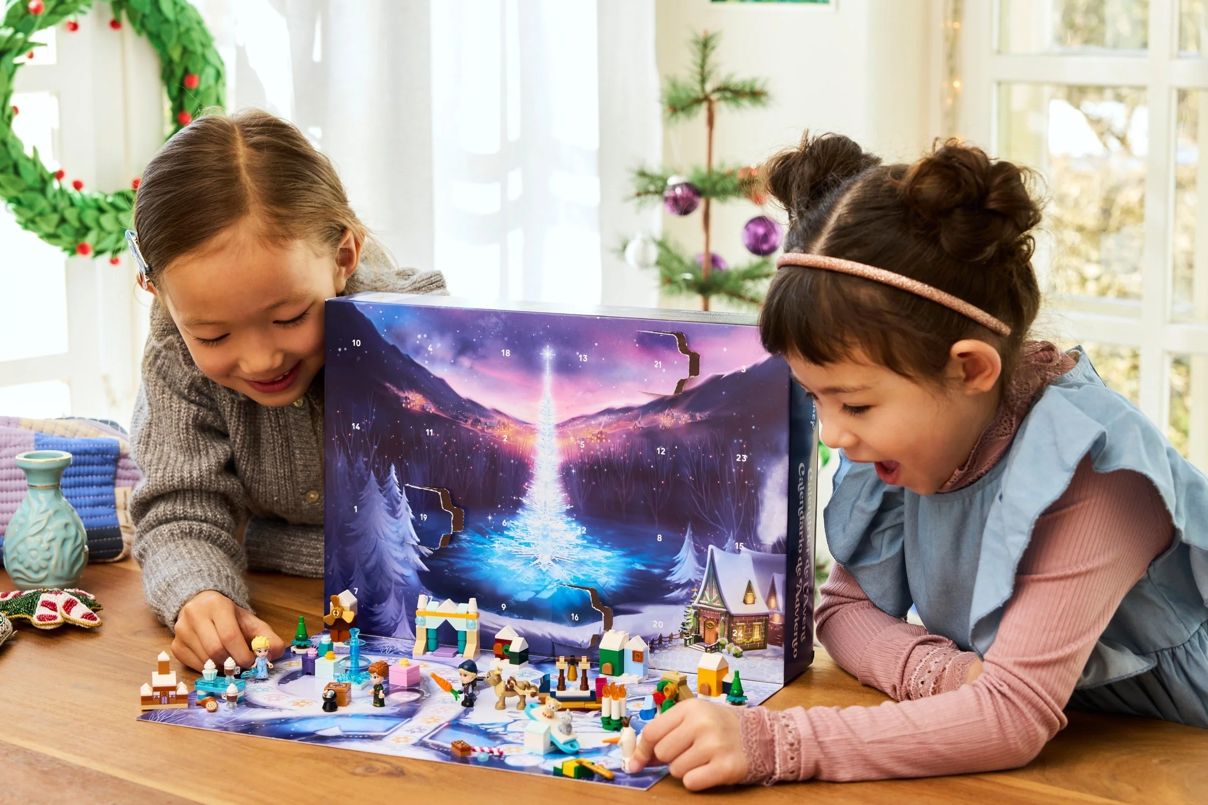 LEGO® 43273 Kraina Lodu Kalendarz Adwentowy na 2025 Rok Wiel - zdjęcie 9