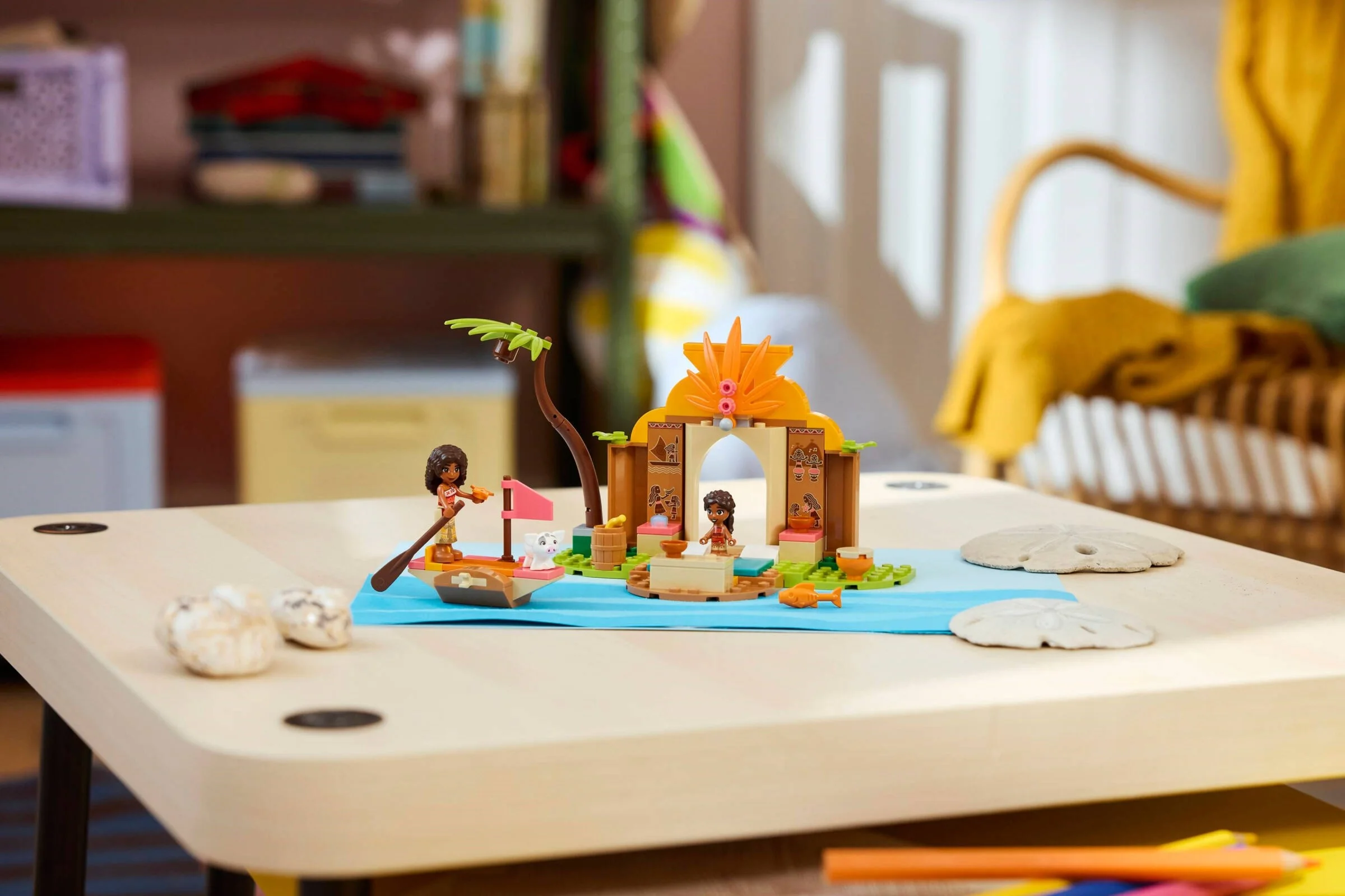 LEGO® 43282 Wiejska chatka i łódź - zdjęcie 14