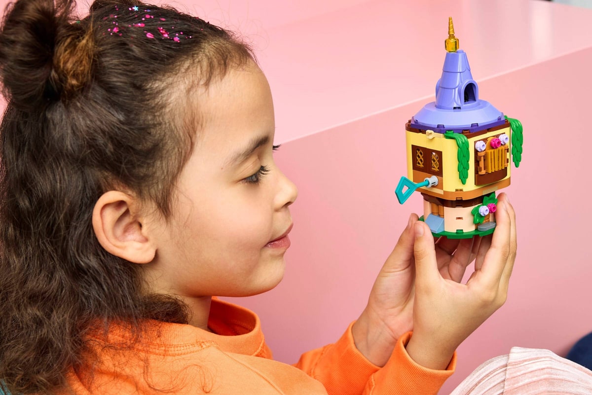 LEGO® 43294 Mała wieża Roszpunki - zdjęcie 13