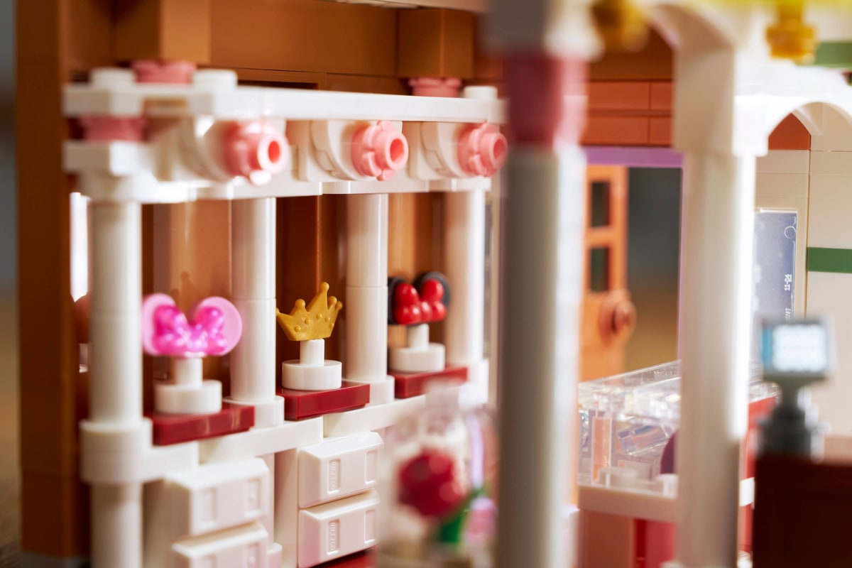 LEGO® 43302 Main Street, U. S.A. - zdjęcie 22