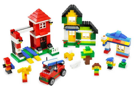 LEGO® 5582 Ultimate LEGO Town Building Set - zdjęcie 3