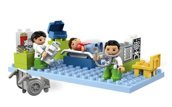 LEGO® 5795 Szpital miejski - zdjęcie 10