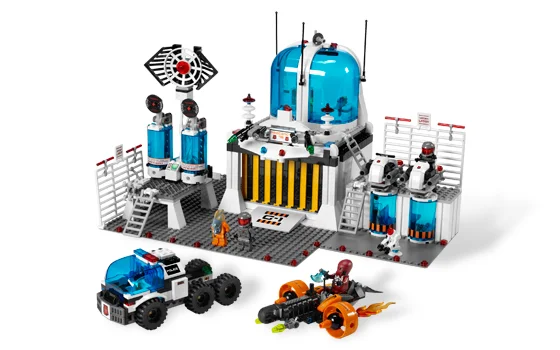 LEGO® 5985 Space Police Central - zdjęcie 2