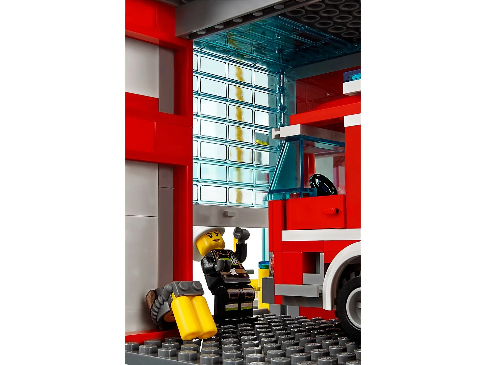 LEGO® 60110 Remiza strażacka - zdjęcie 6
