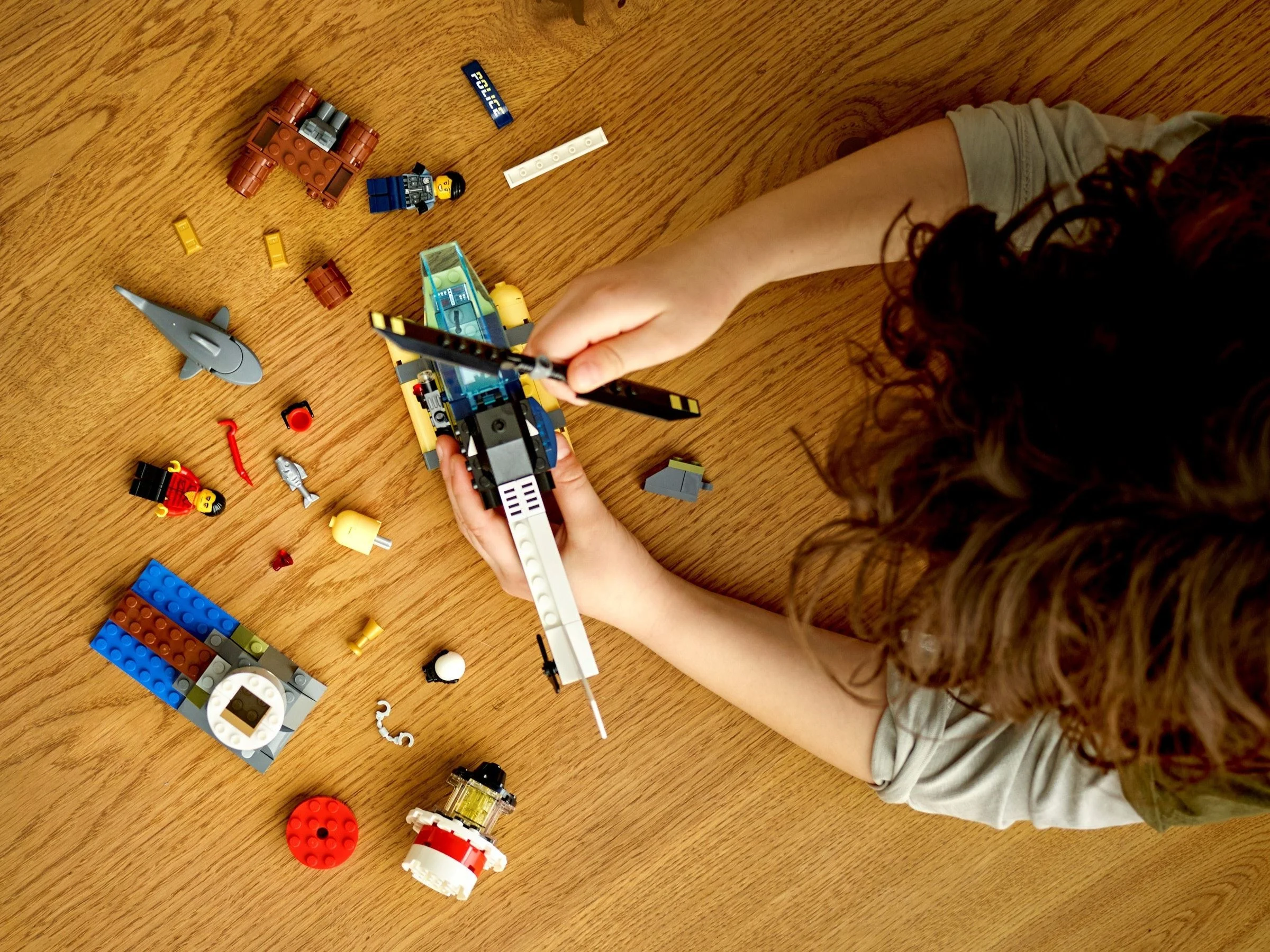 LEGO® 60274 Helikopter Policyjny Śmigłowiec - zdjęcie 5