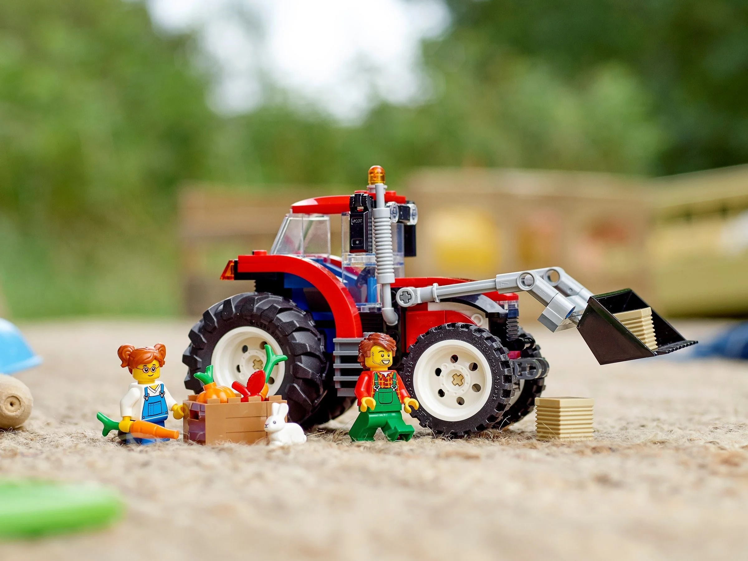 LEGO® 60287 Traktor ciągnik rolniczy rolnik - zdjęcie 4