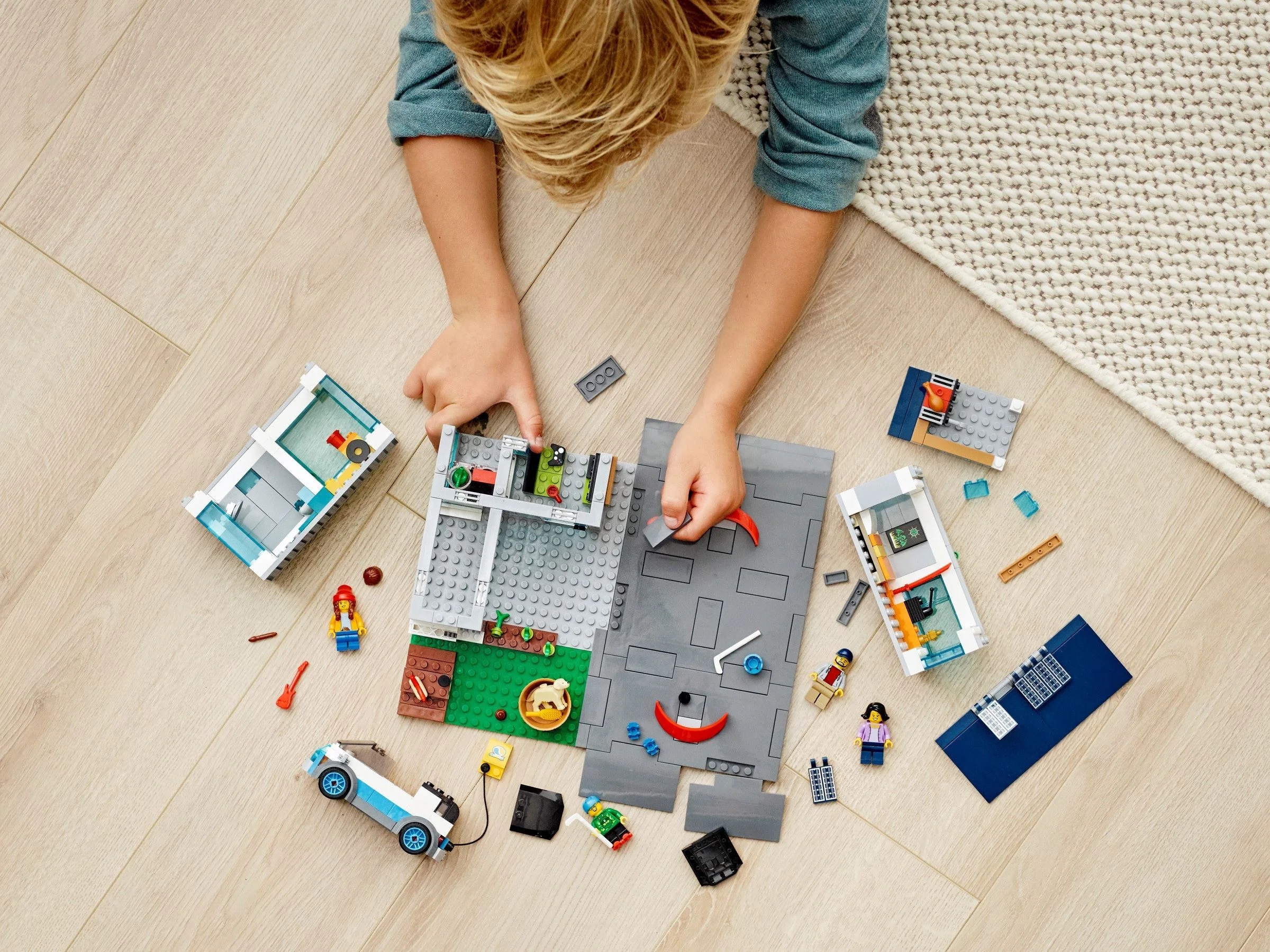 LEGO® 60291 Dom Rodzinny - zdjęcie 4