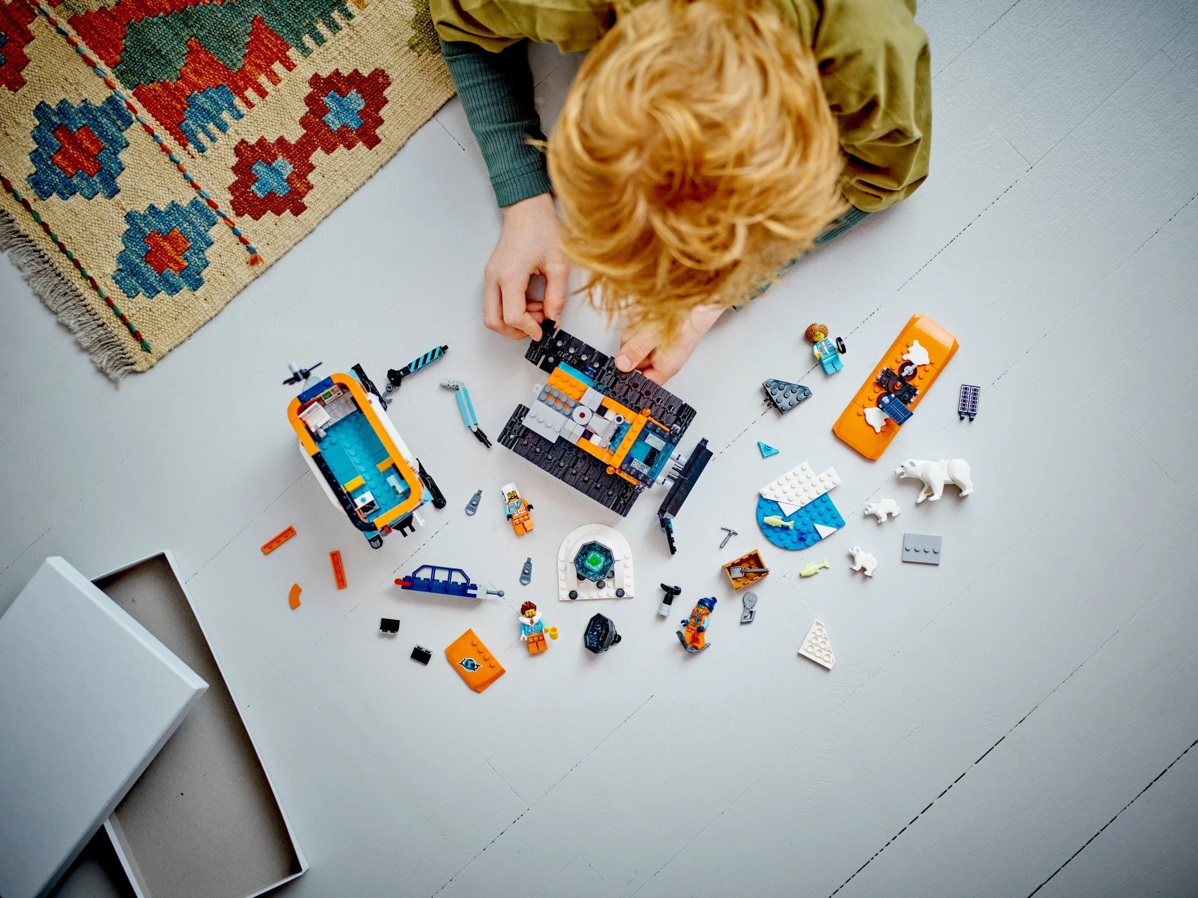 LEGO® 60378 City Ciężarówka i Laboratorium Badawcze - zdjęcie 9