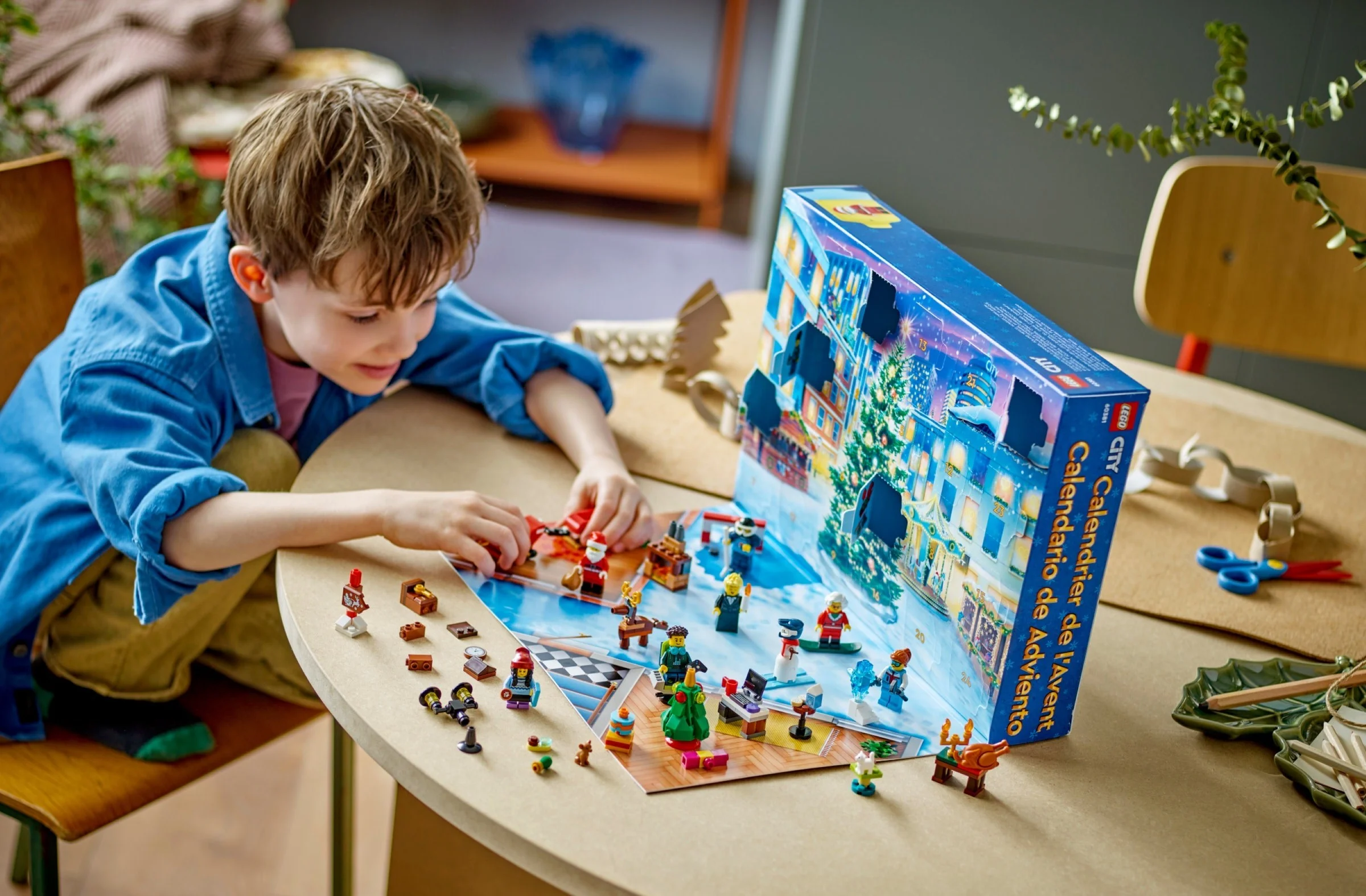 LEGO® 60381 Kalendarz adwentowy świąteczny Lego City 24 niespodzianki! - zdjęcie 4