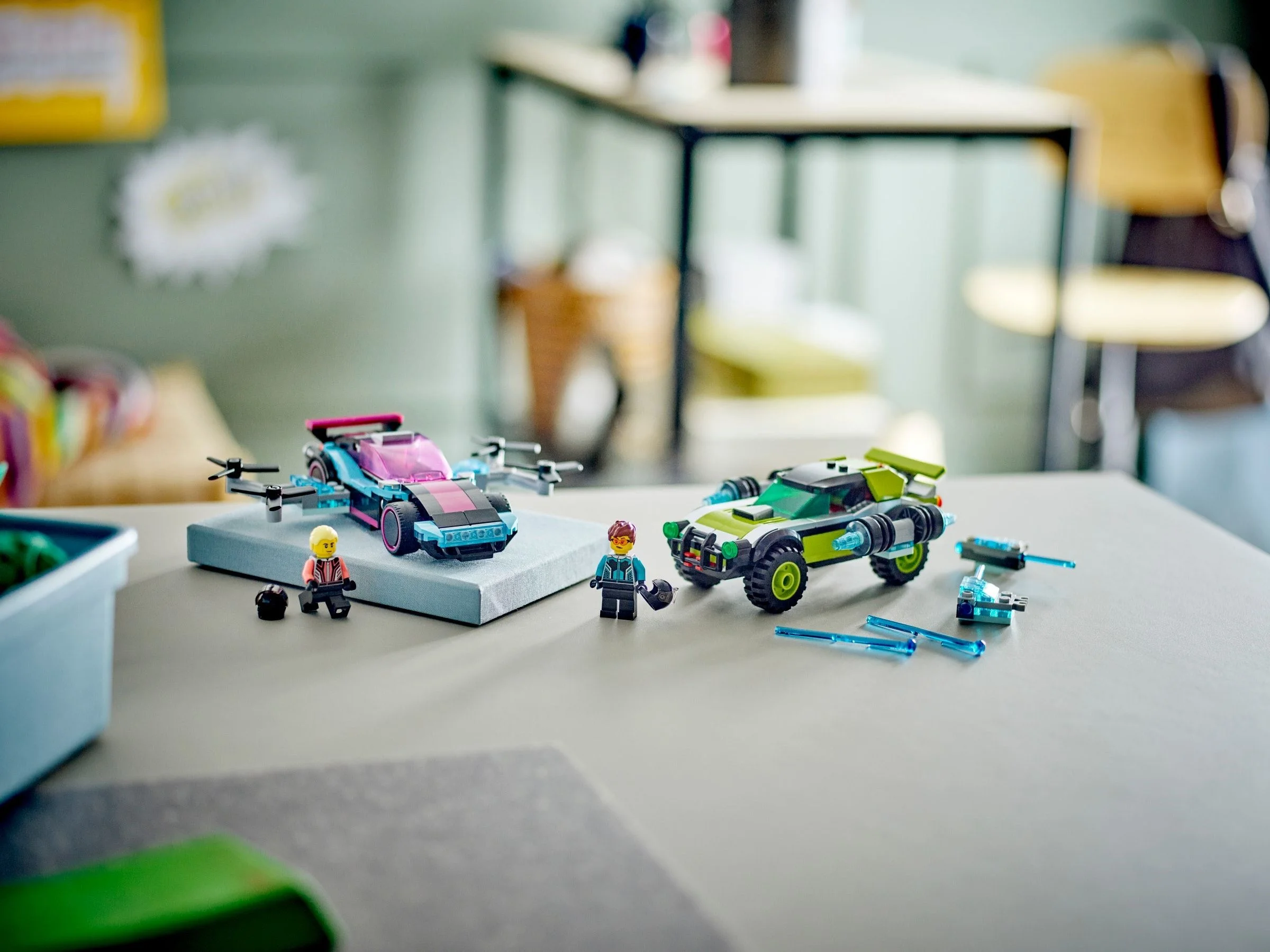 LEGO® 60396 Podrasowane samochody wyścigowe - zdjęcie 8