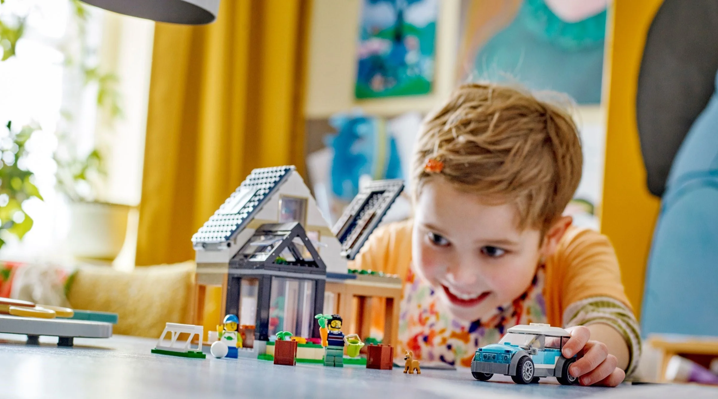 LEGO® 60398 Domek rodzinny i samochód elektryczny - zdjęcie 6