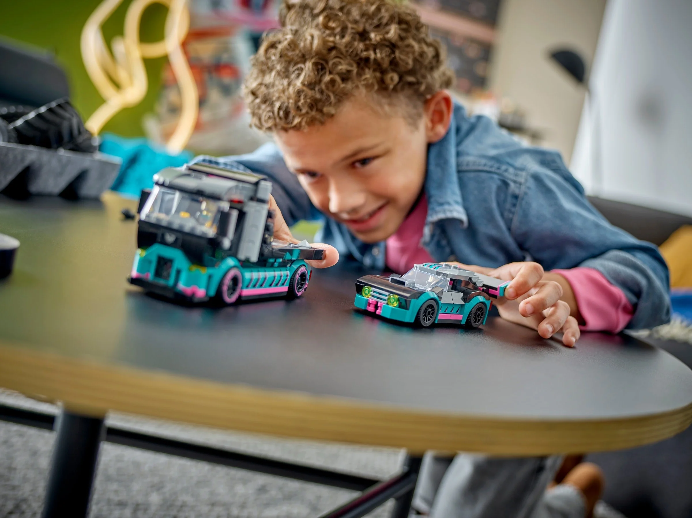 LEGO® 60406 Samochód wyścigowy i laweta - zdjęcie 11