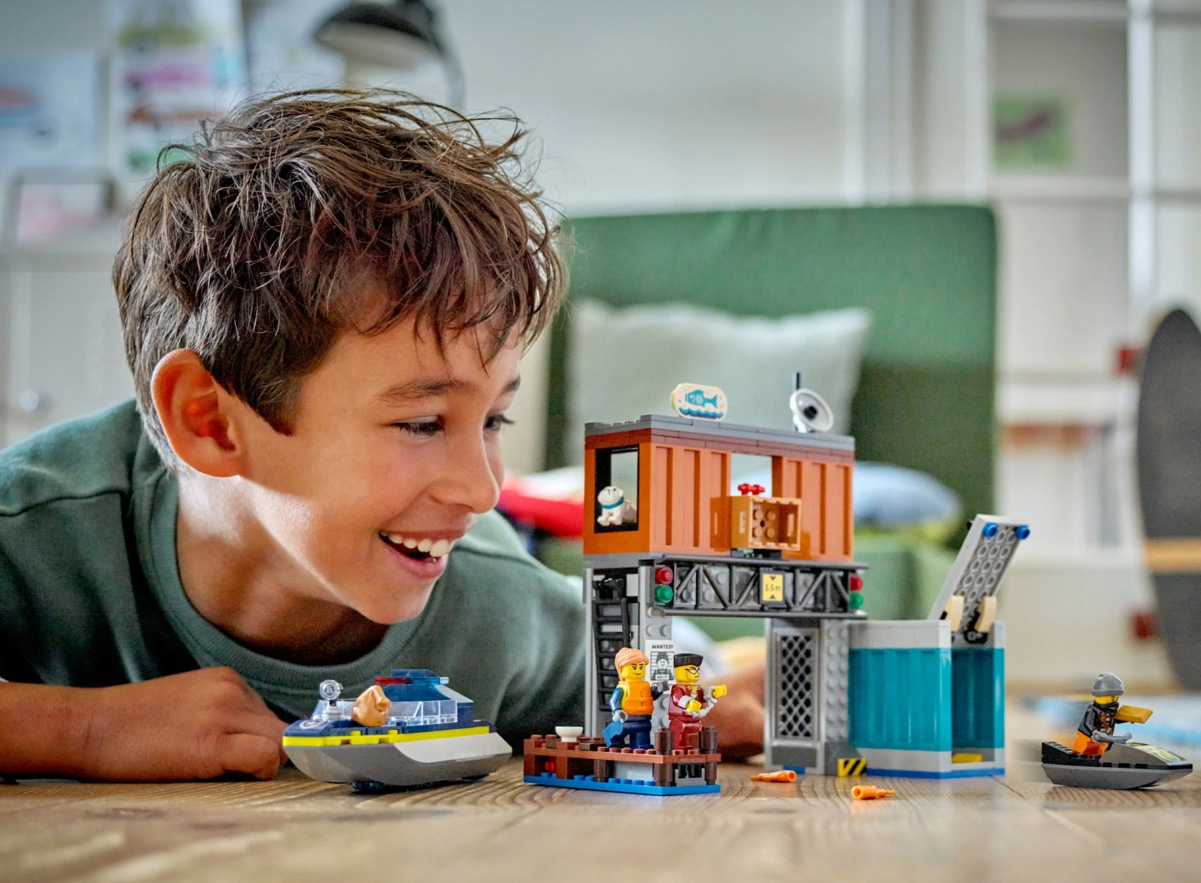 LEGO® 60417 Policyjna motorówka i kryjówka złodziejaszków Nowy - zdjęcie 8