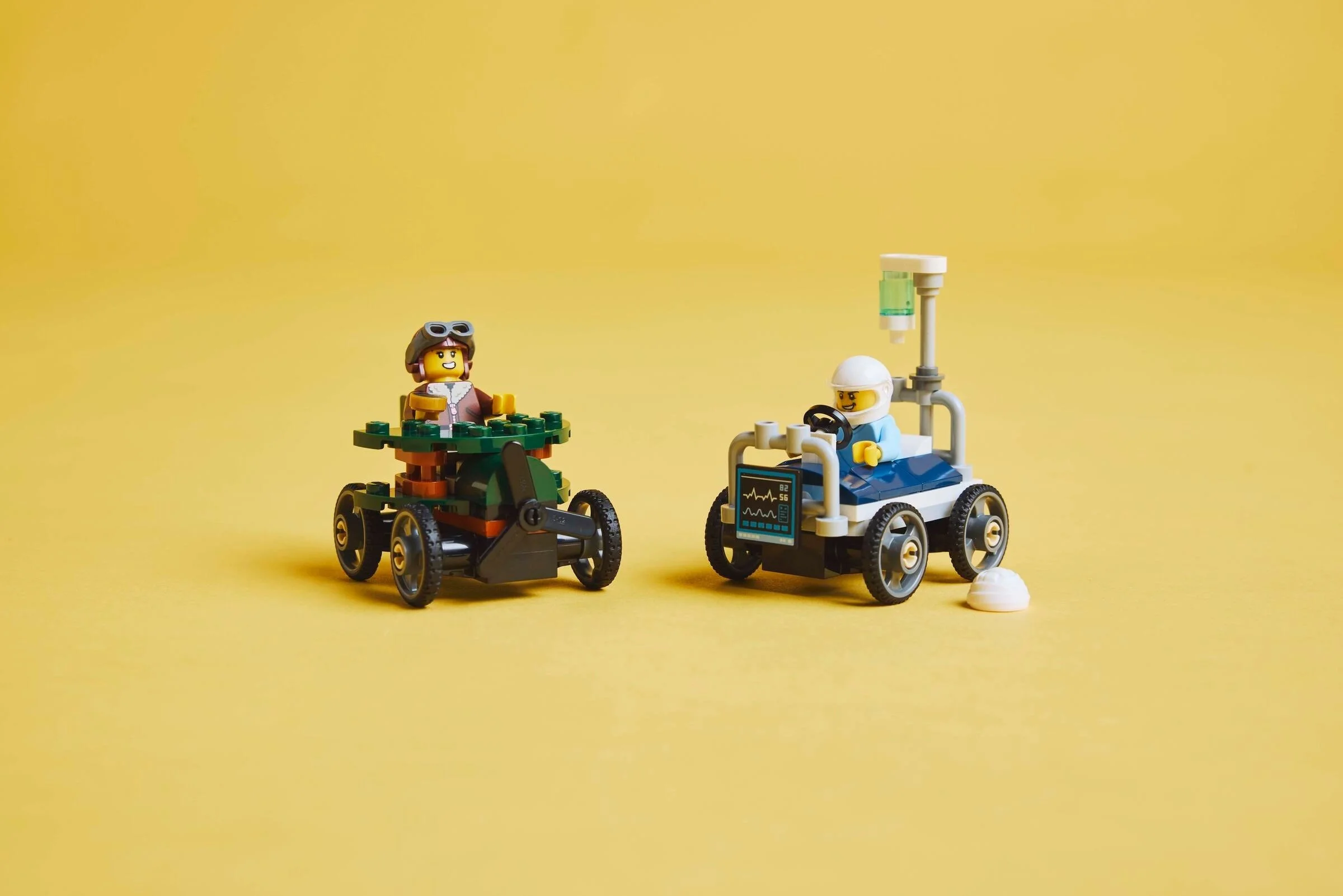 LEGO® 60459 Zestaw wyścigówek: samolot kontra łóżko szpitalne - zdjęcie 6