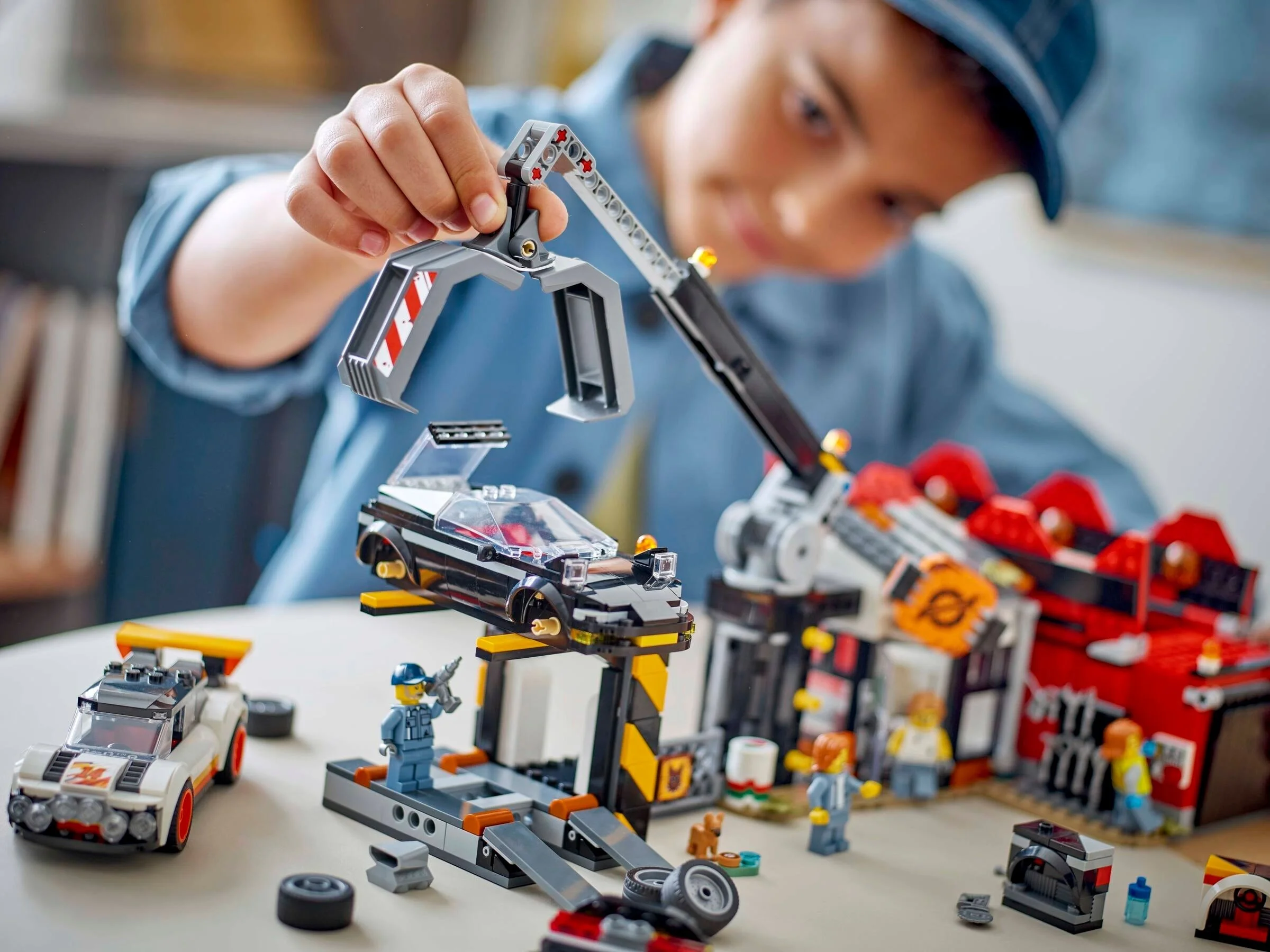 LEGO® 60472 Złomowisko z samochodami - zdjęcie 5