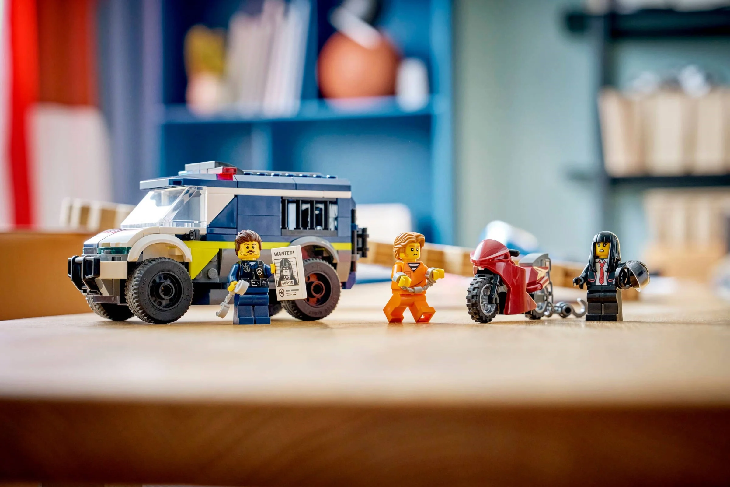 LEGO® 60479 Furgonetka Policyjnego Konwoju Więziennego - zdjęcie 7