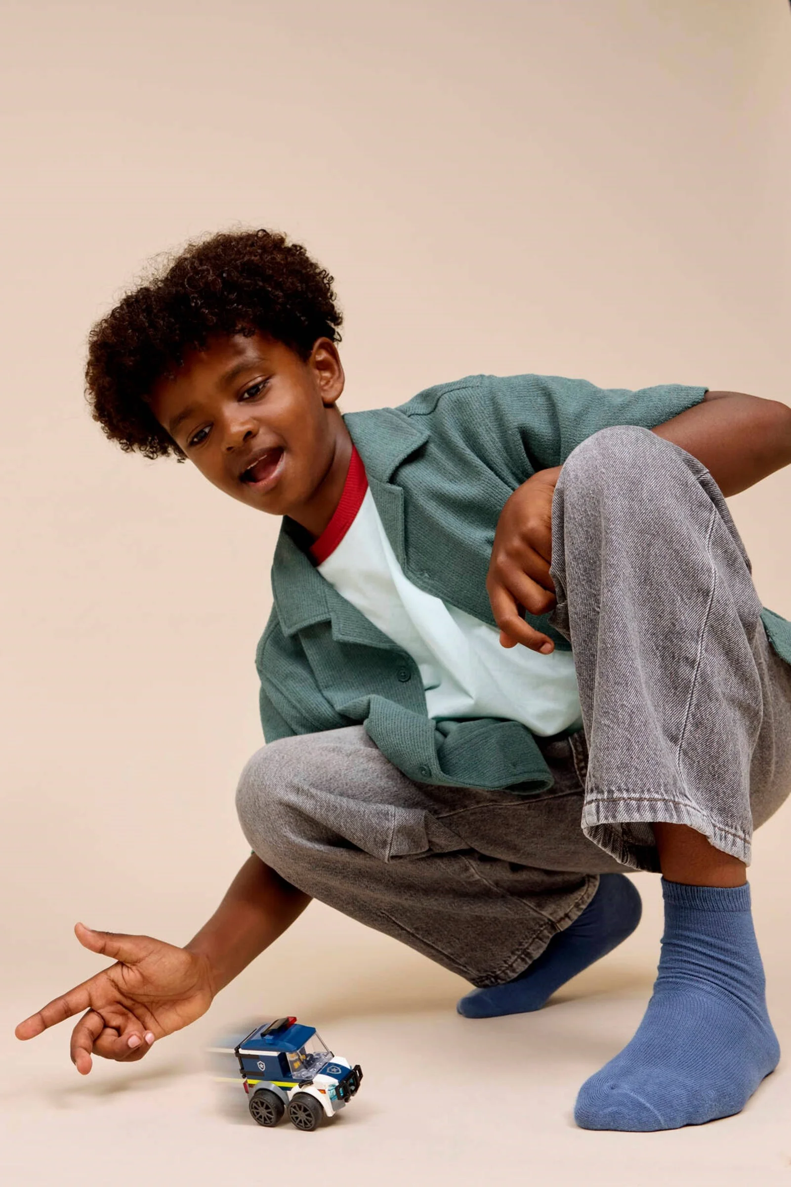 LEGO® 60481 LEGO City Pojazdy - Ciężarówka policyjna - zdjęcie 13