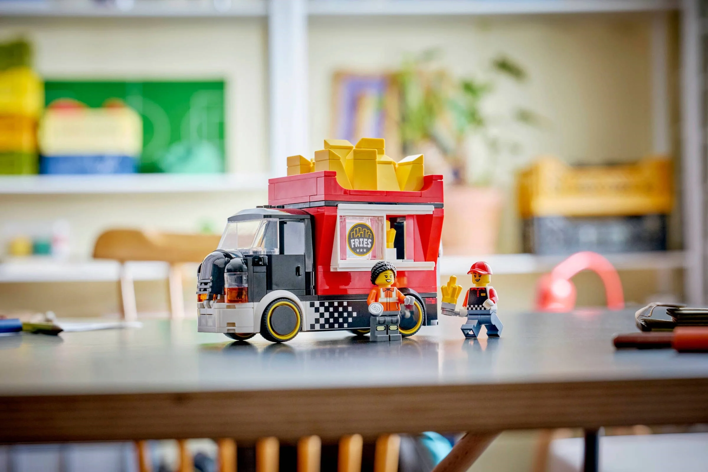 LEGO® 60488 Food truck z frytkami - zdjęcie 9