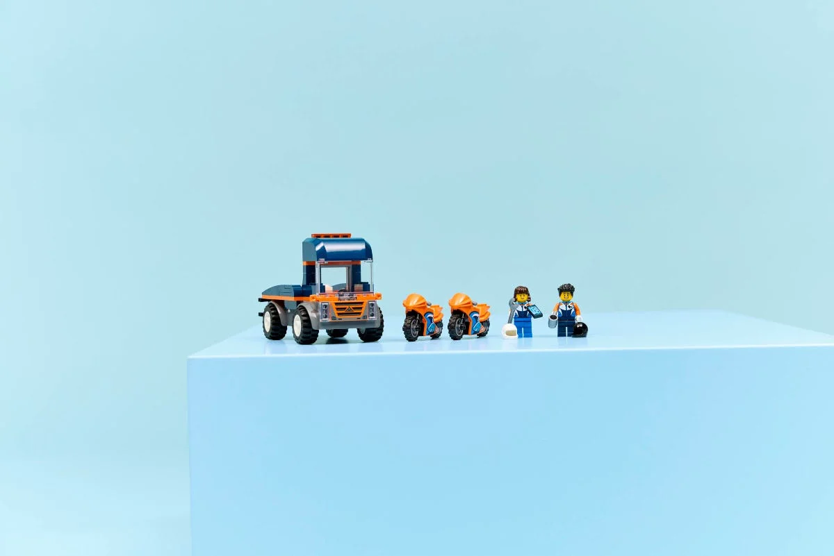 LEGO® 60491 Laweta dla motocykli - zdjęcie 3