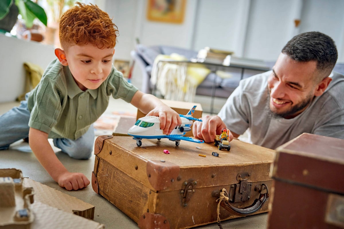 LEGO® 60492 Samolot pasażerski - zdjęcie 9
