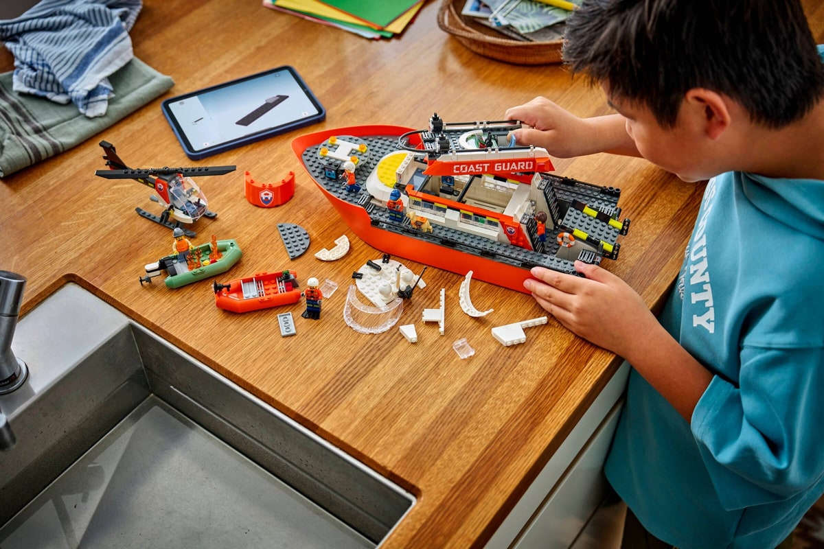 LEGO® 60504 Łódź ratunkowa i helikopter straży przybrzeżnej - zdjęcie 7